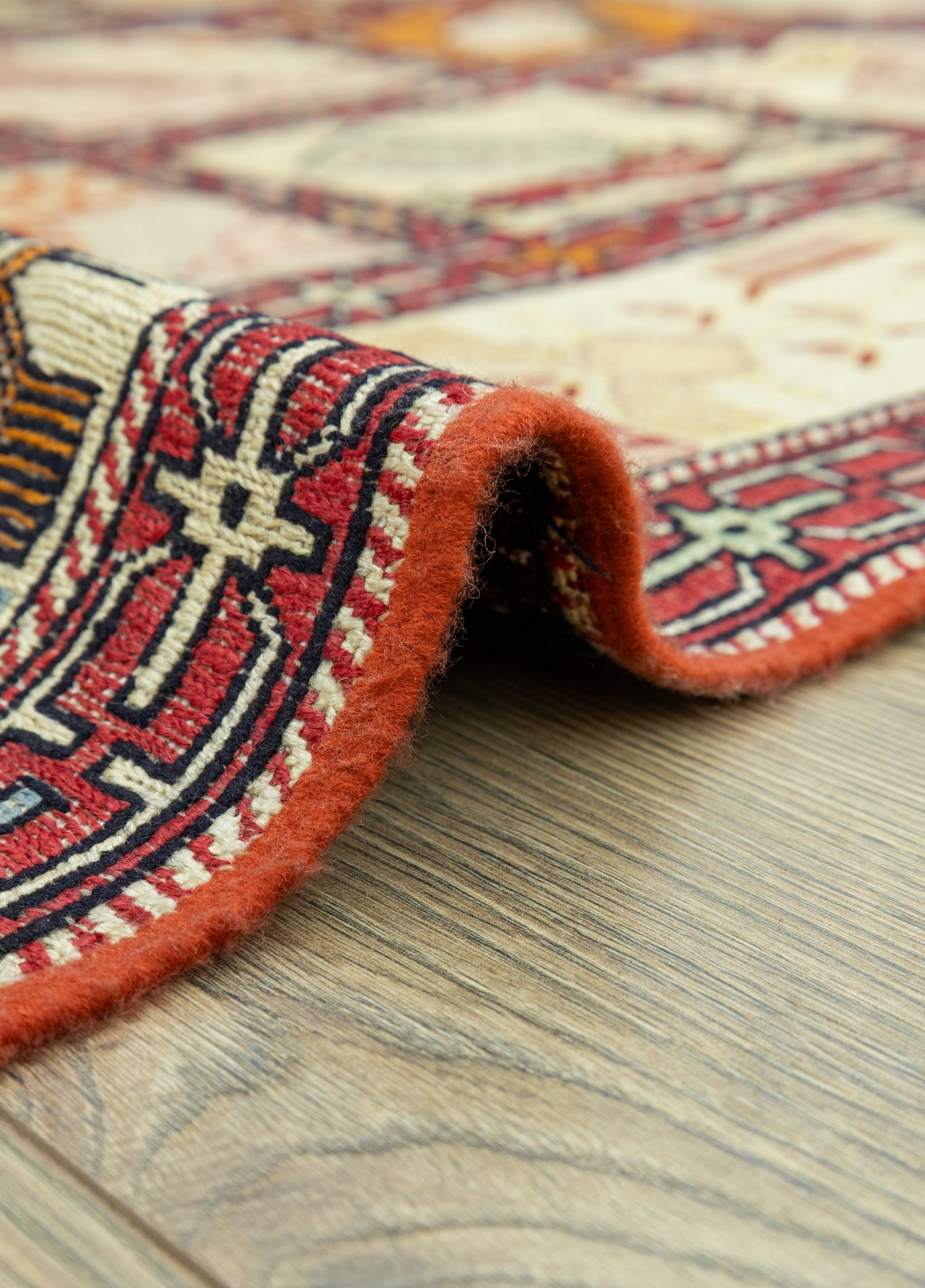 Dehri Hayvan Figürlü İpek Kilim 131x197 cm