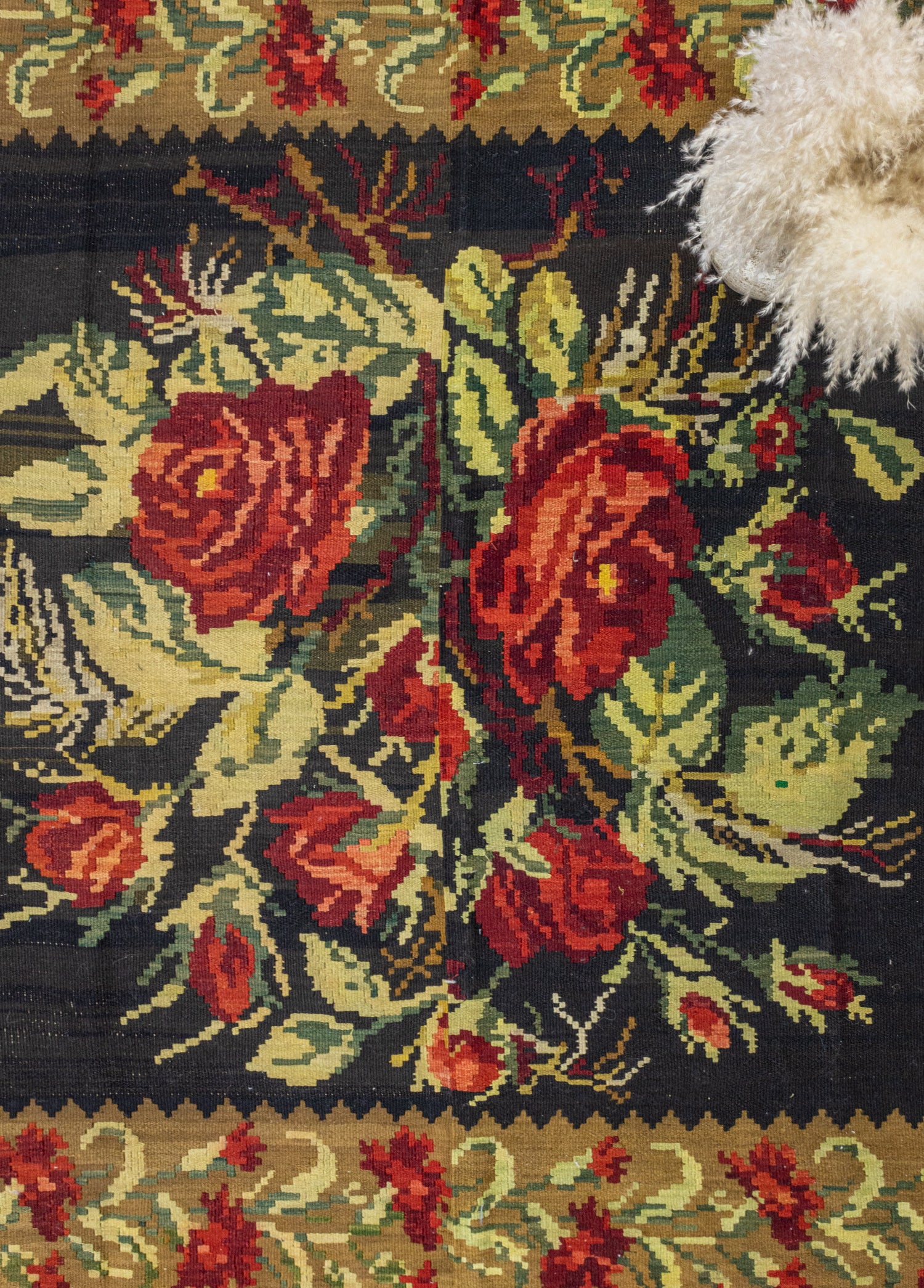 Zemfira Floral Patterned Hand-Woven Large Karabakh Kilim 470x476 cm