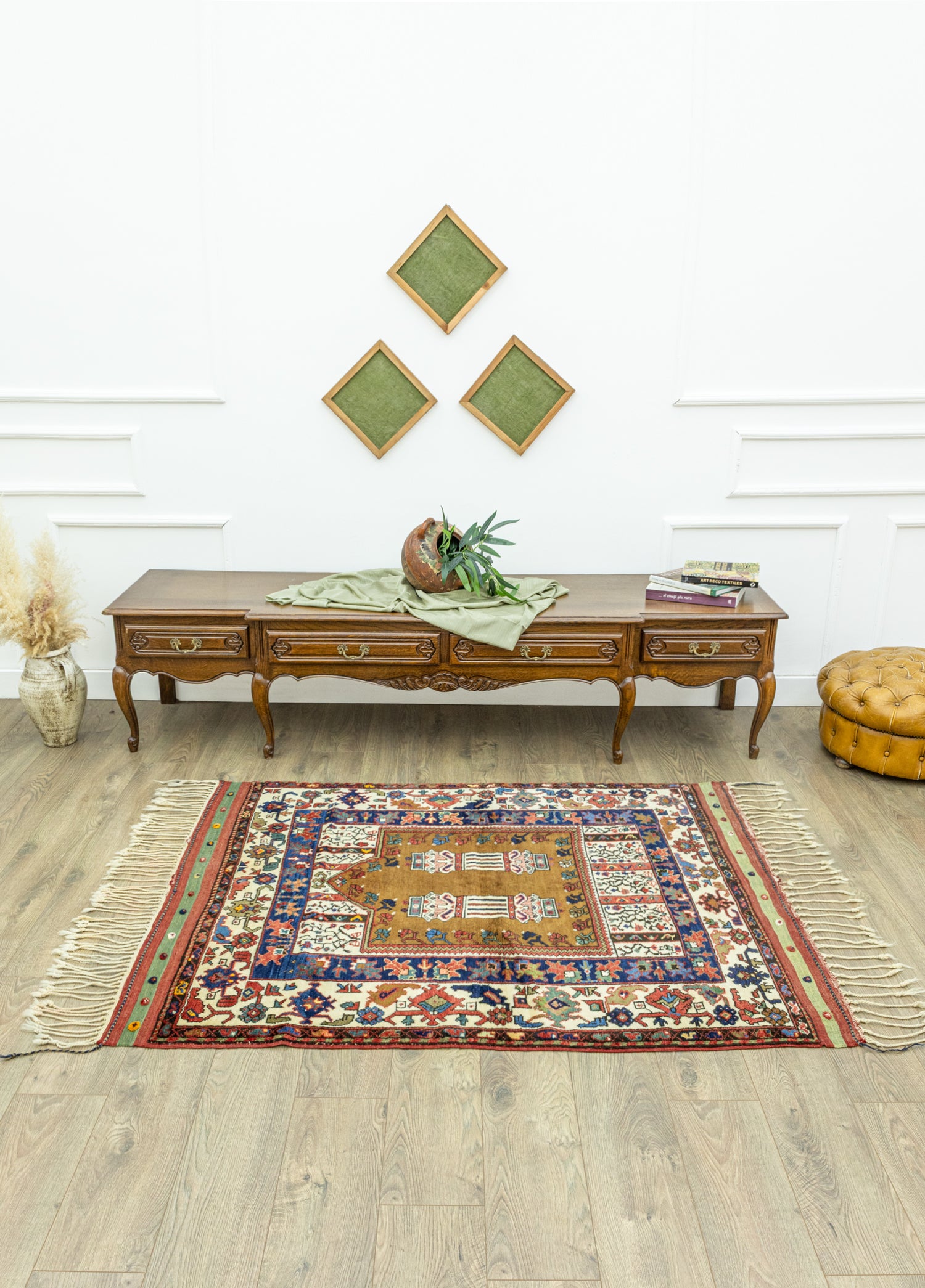 Bukan El Dokuma Dazkırı Halısı 128x147 cm