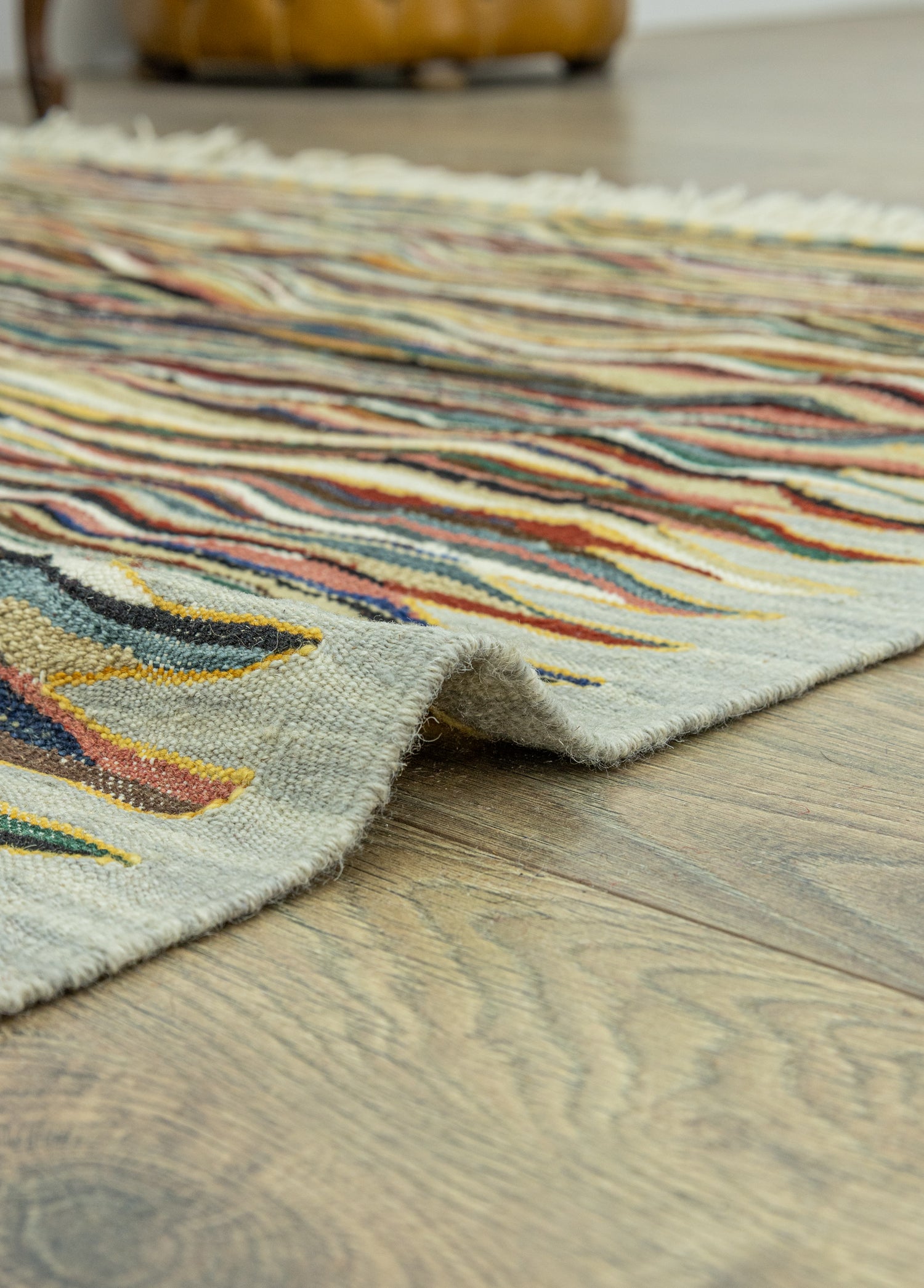 Heper Soyut Desenli Yün Kilim 119x162 cm
