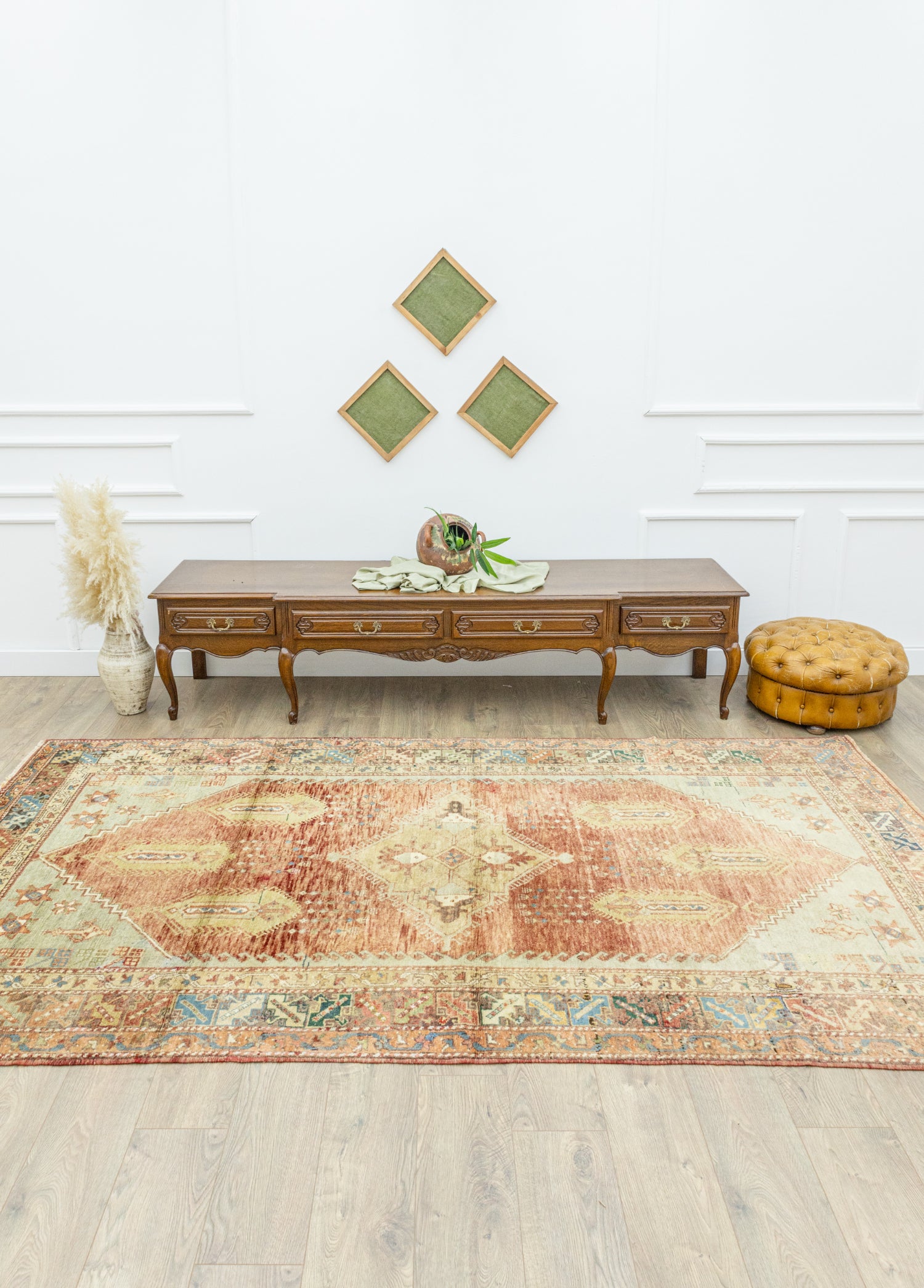 Krizantem Geleneksel Tasarımlı Yün Halı 170x305 cm