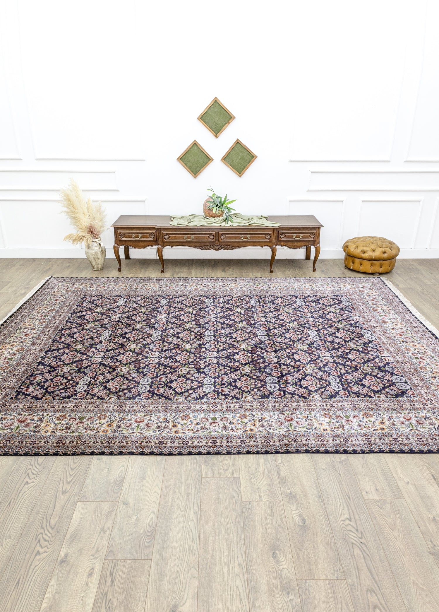 Sariya Serpme Çiçek Motifli İpek Halı 277x359 cm