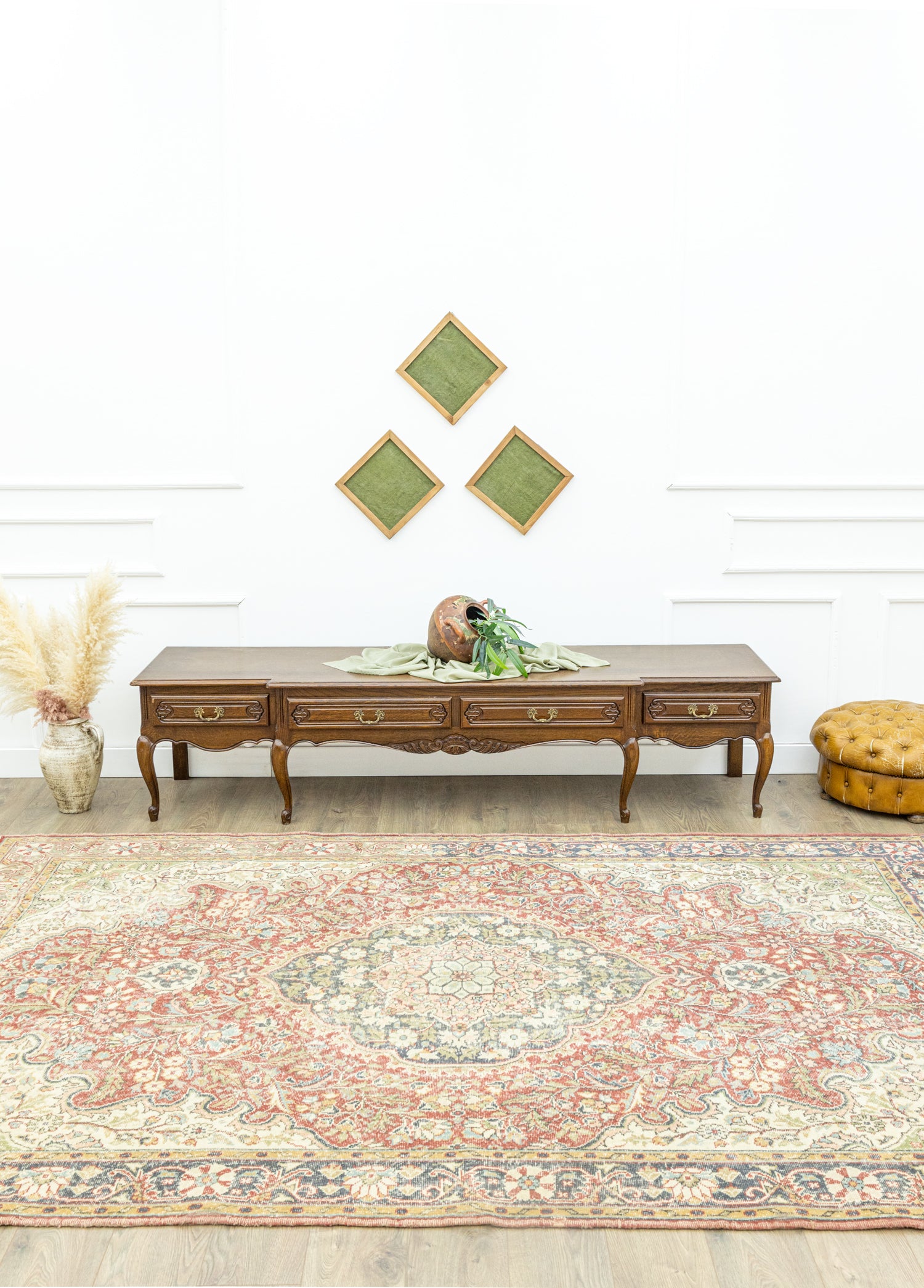 Nevil Madalyon Tasarımlı Isparta Halısı 205x322 cm