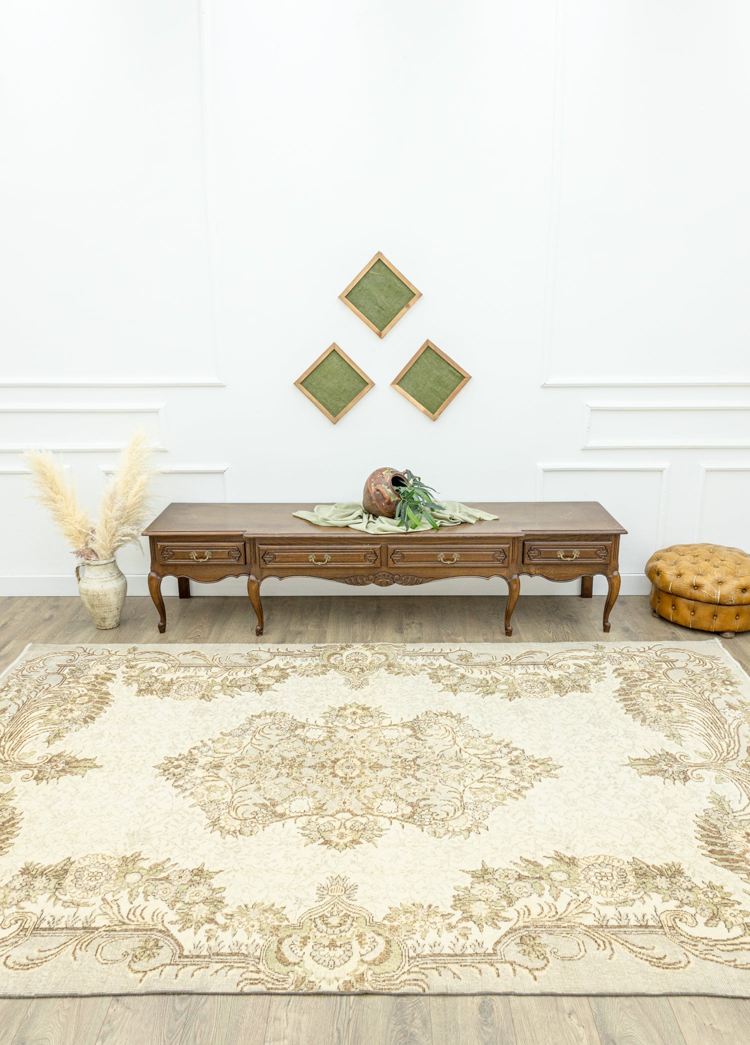 Nergis El Dokuma Isparta Halısı 196x326 cm