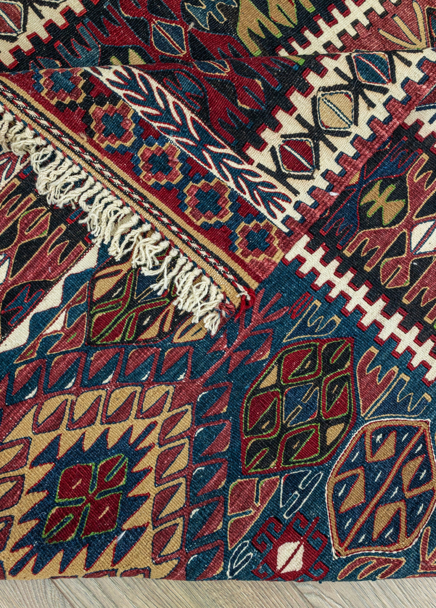 Vigen Rustic Hand-Woven Wool Nuzumla Kilim 136x196 cm