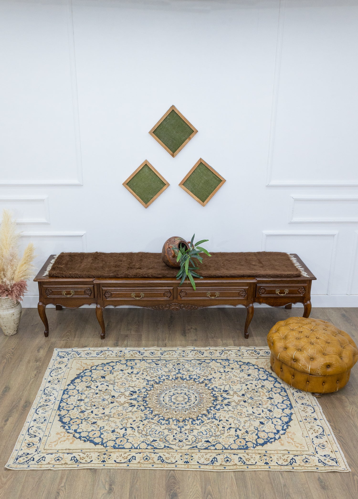 Dezful Iranian Medallion Patterned Hand-Woven Carpet 116x190 cm