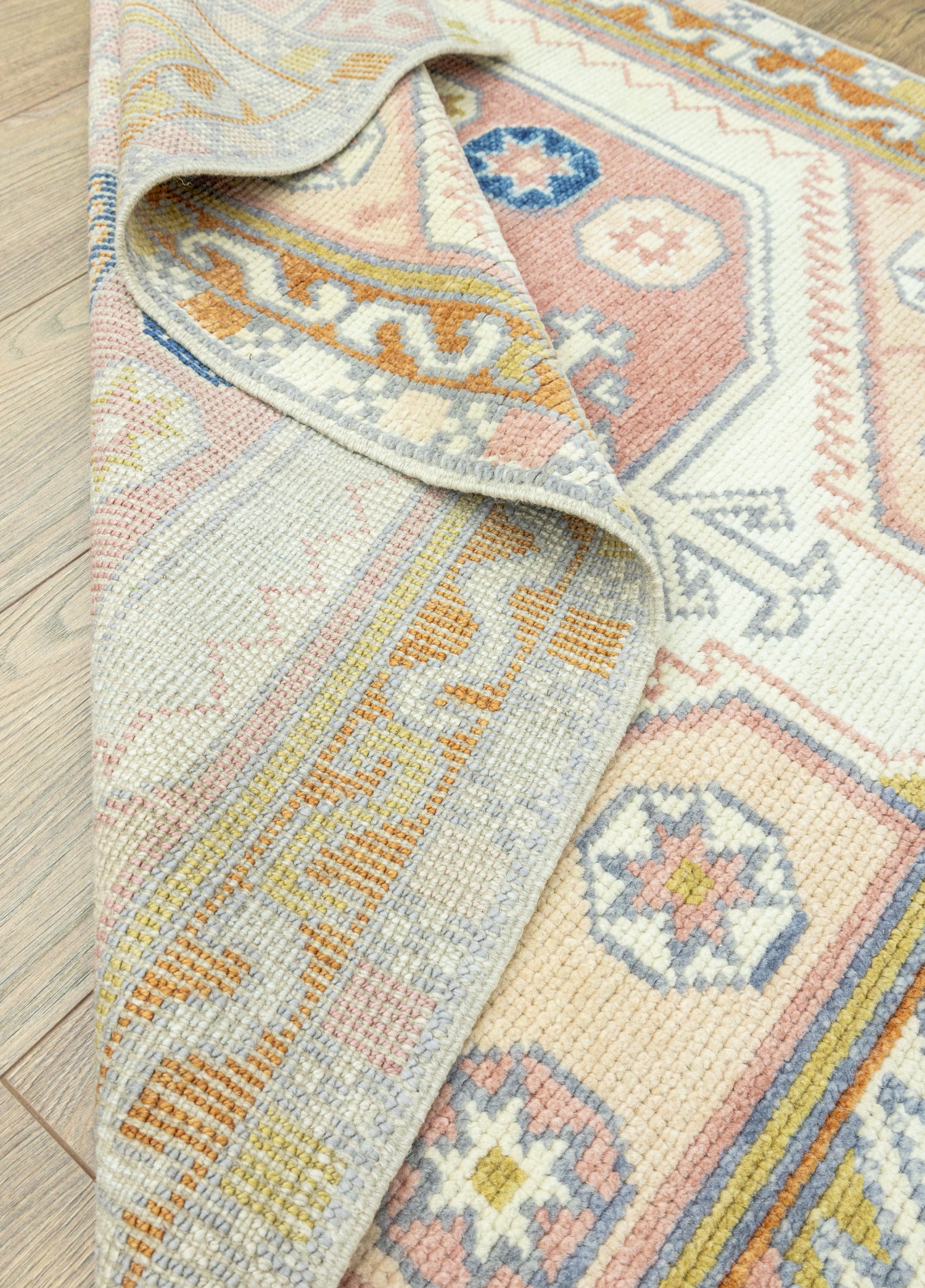 Berter El Dokuma Uşak Halı 109x163 cm