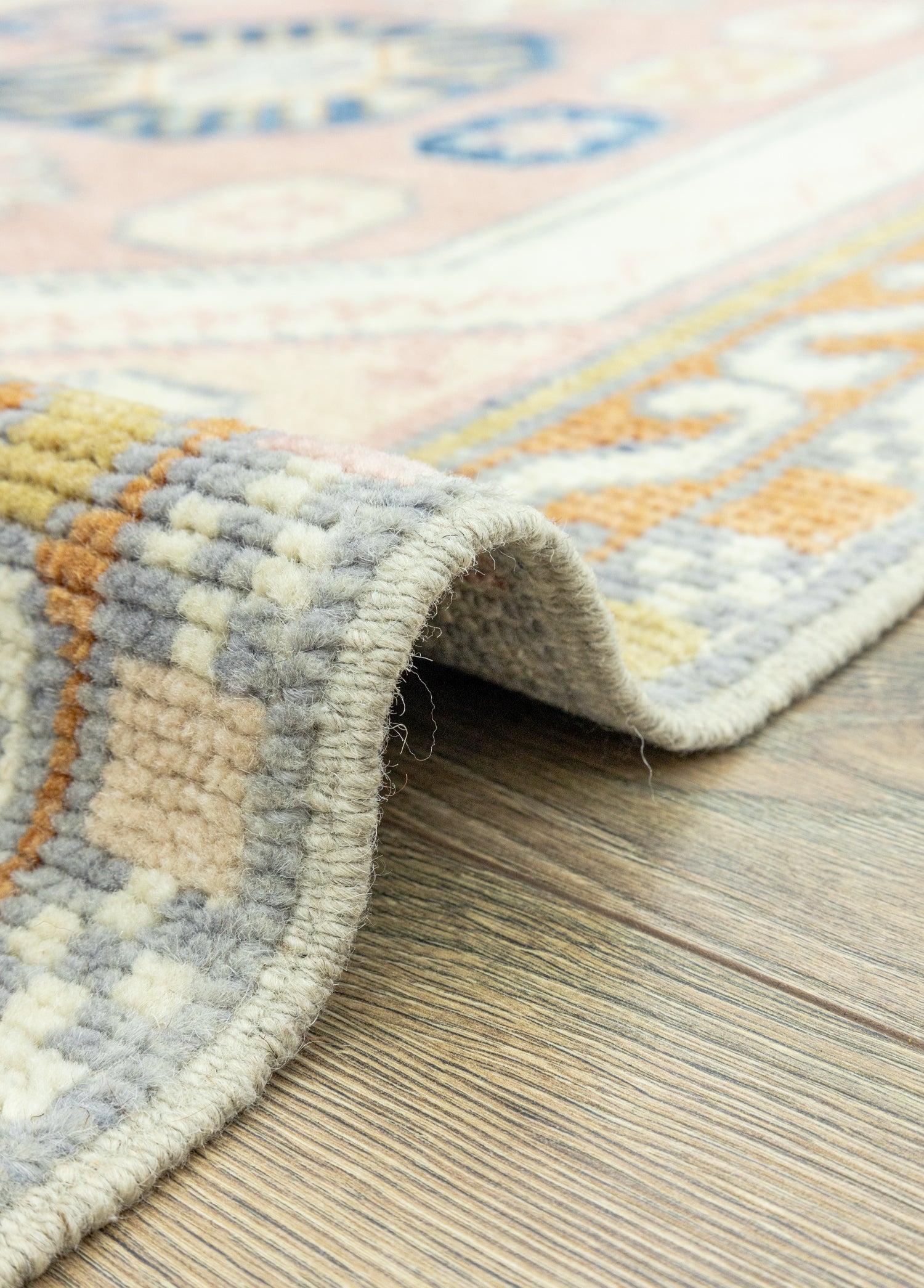 Berter El Dokuma Uşak Halı 109x163 cm