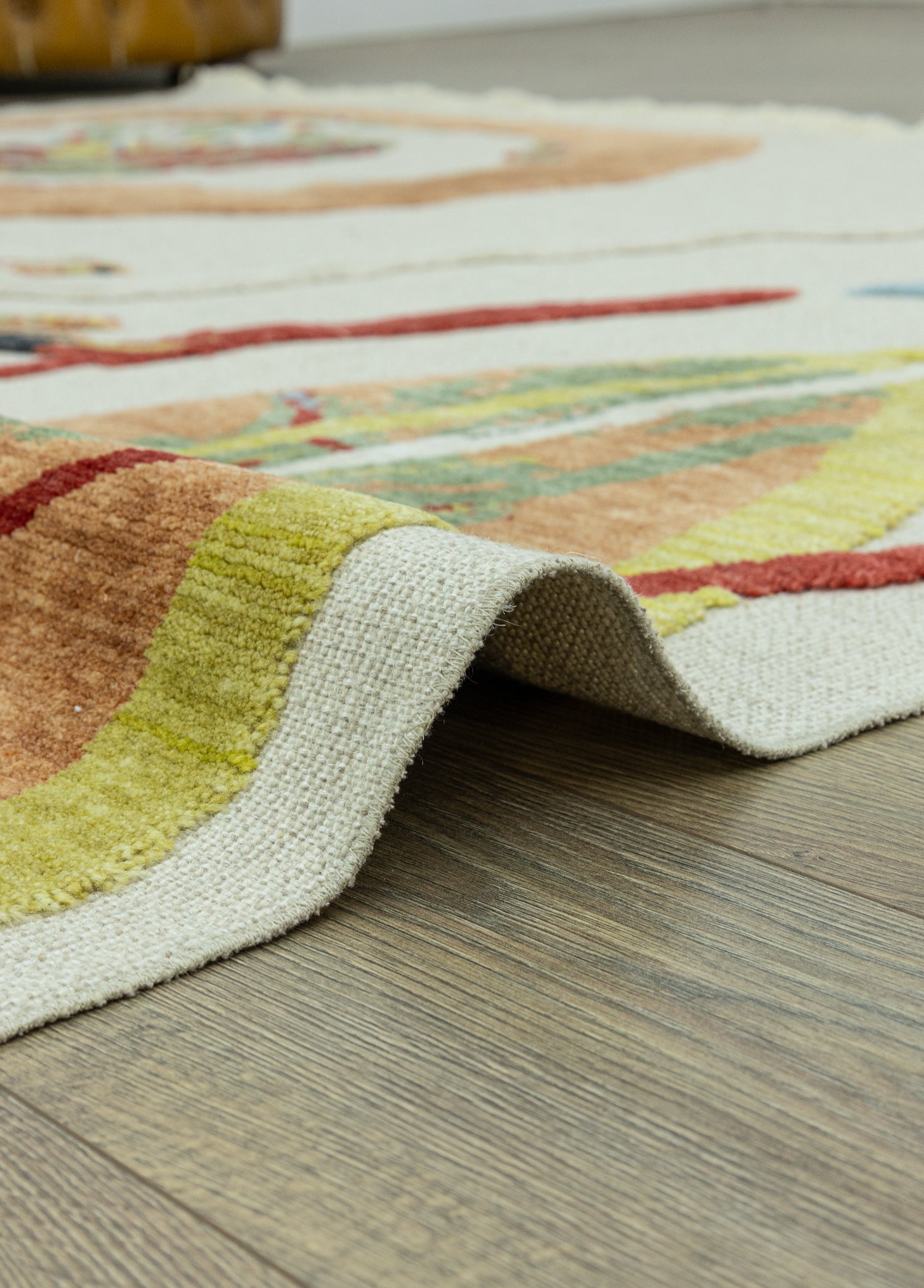 Kayla Soyut Tasarımlı Tezgah Dokuma Halı 209x305 cm