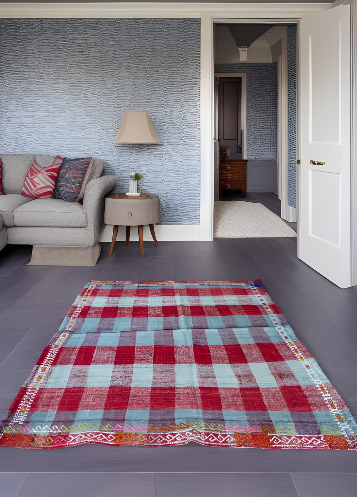 Ecmel Kare Desenli El Dokuma Kilim 122x139 cm
