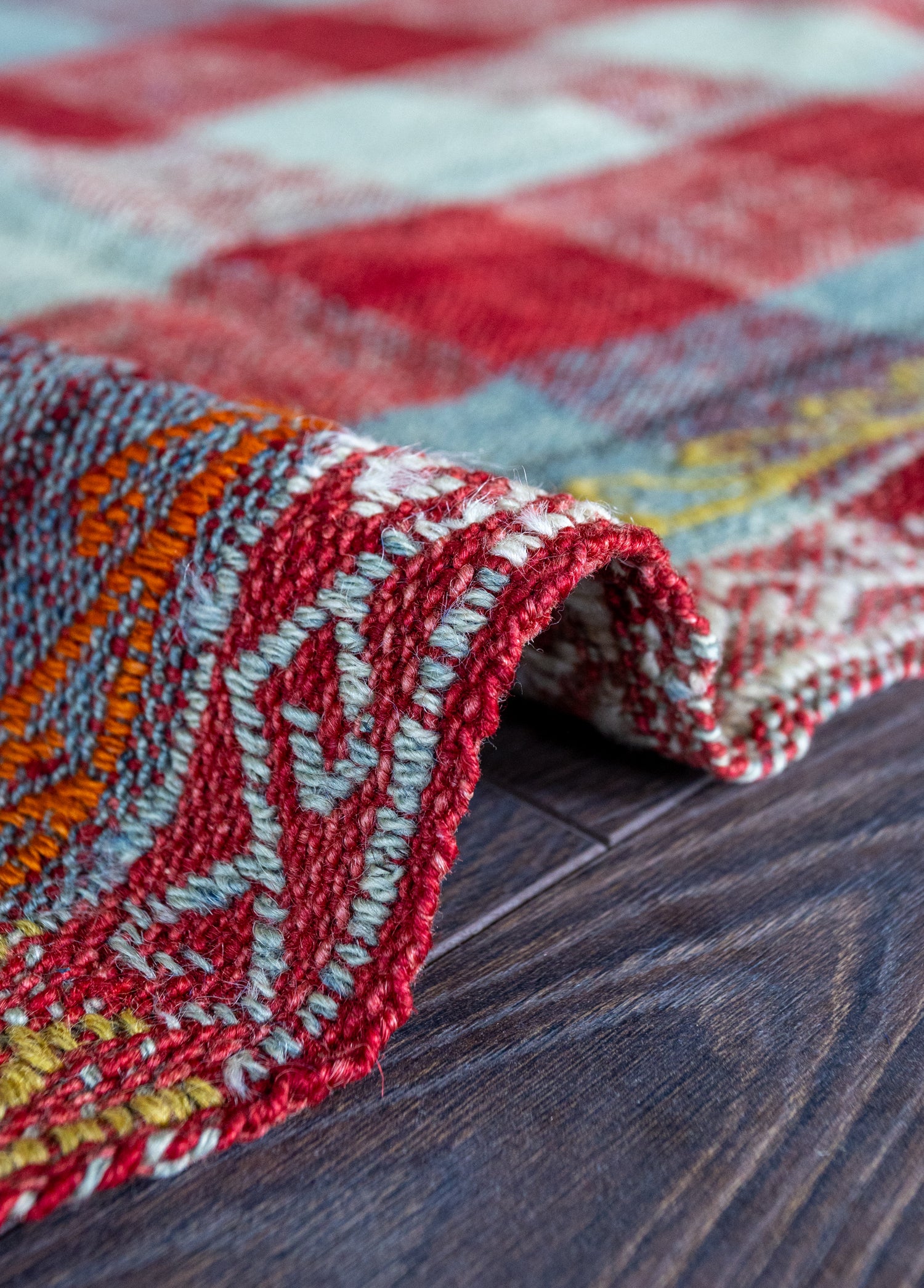Ecmel Kare Desenli El Dokuma Kilim 122x139 cm