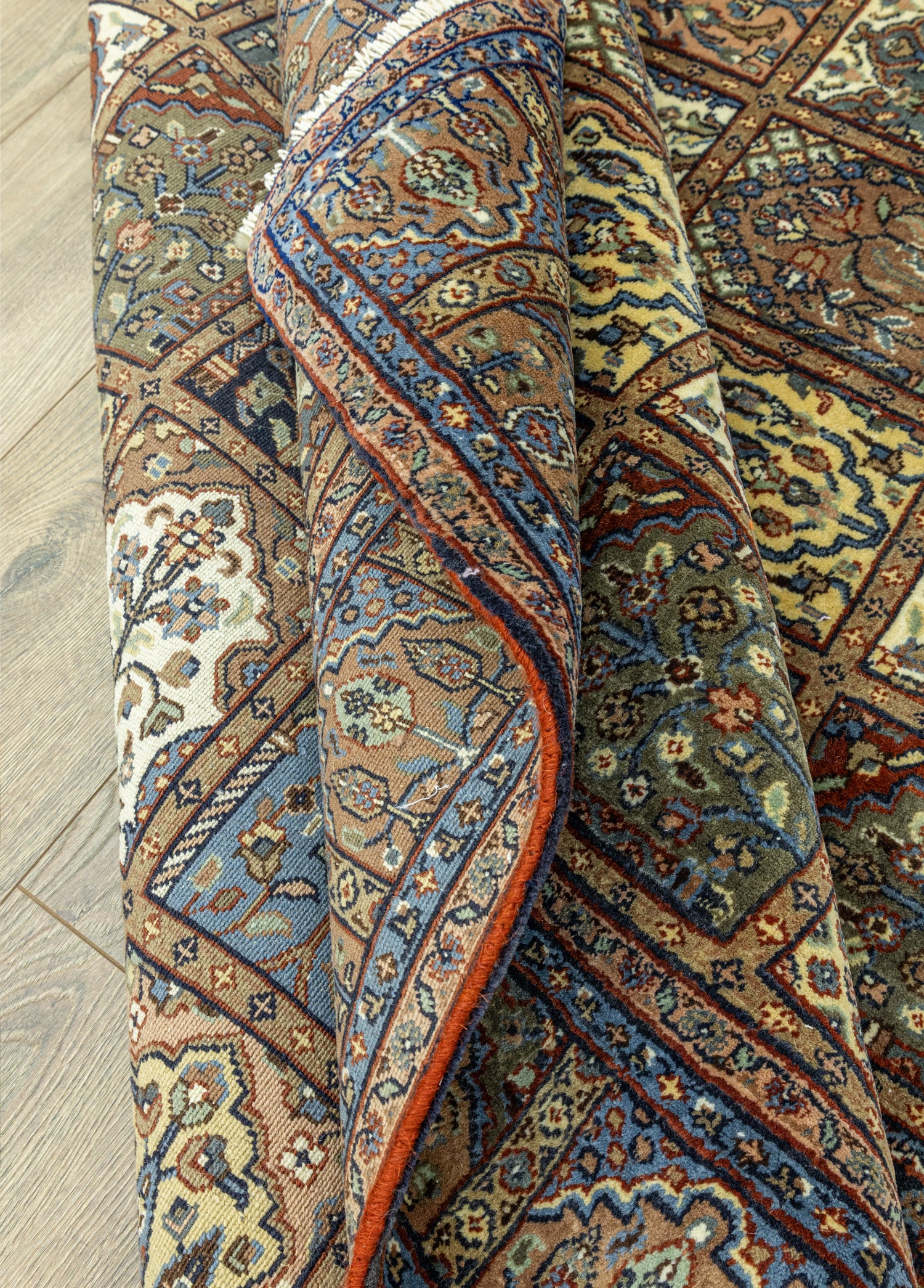 Roni Binbir Gece Tasarımlı Halı 163x242 cm