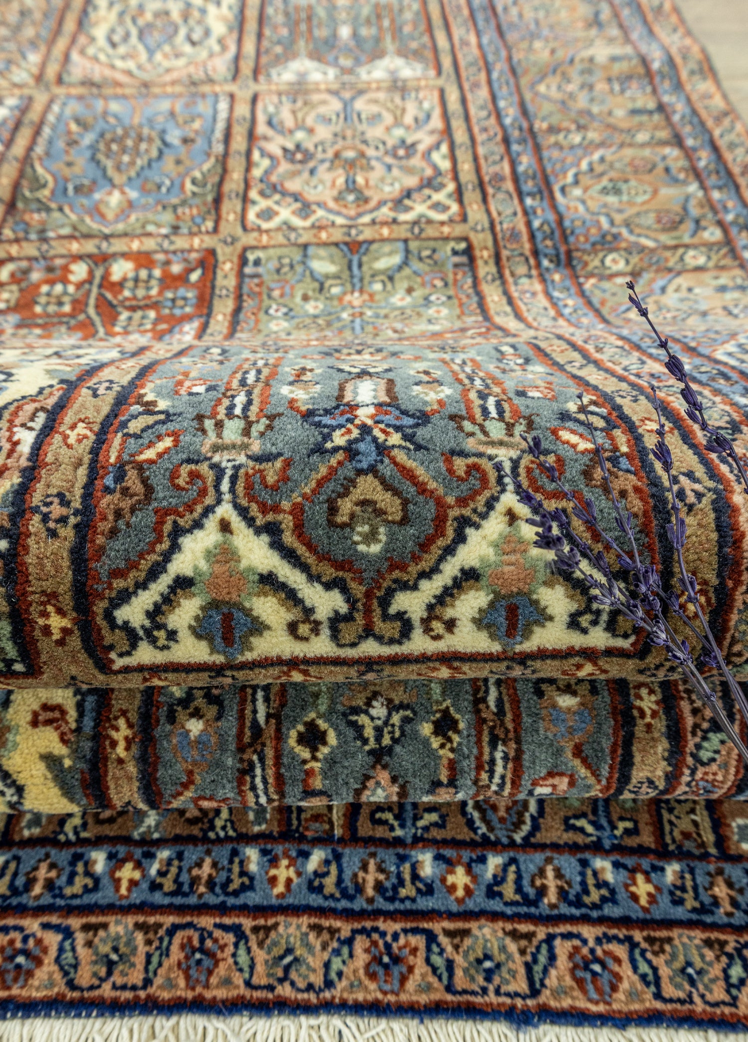 Roni Binbir Gece Tasarımlı Halı 163x242 cm