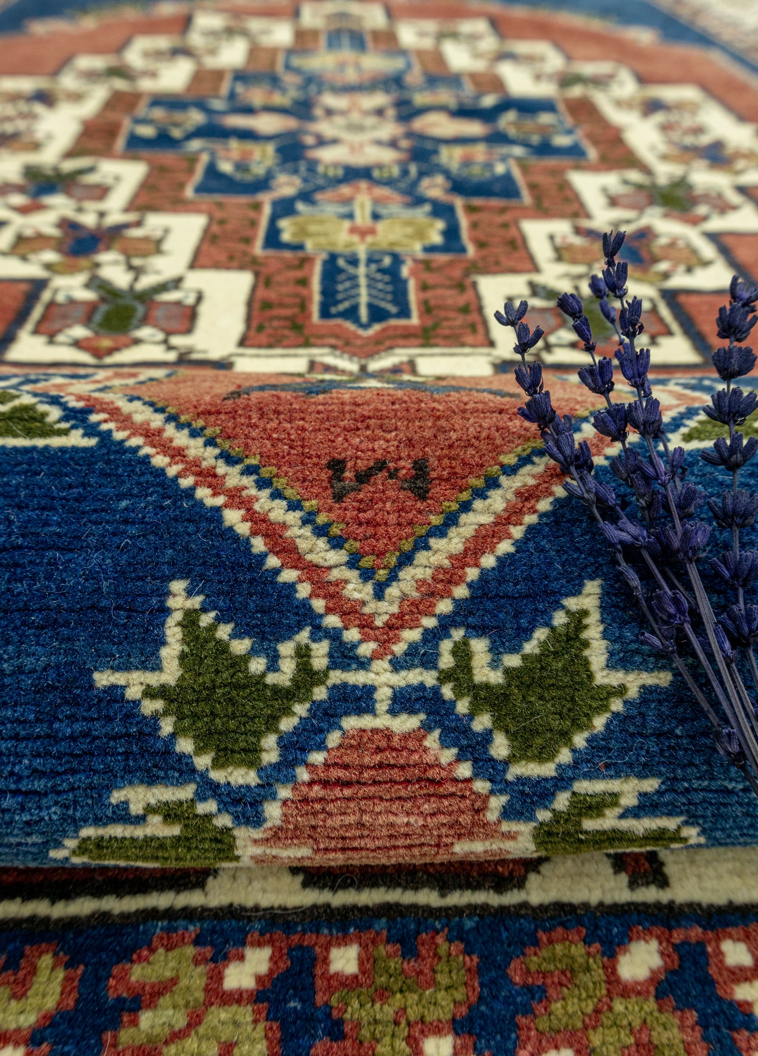 Asima El Dokuma Renkli Yün Halı 129x226 cm