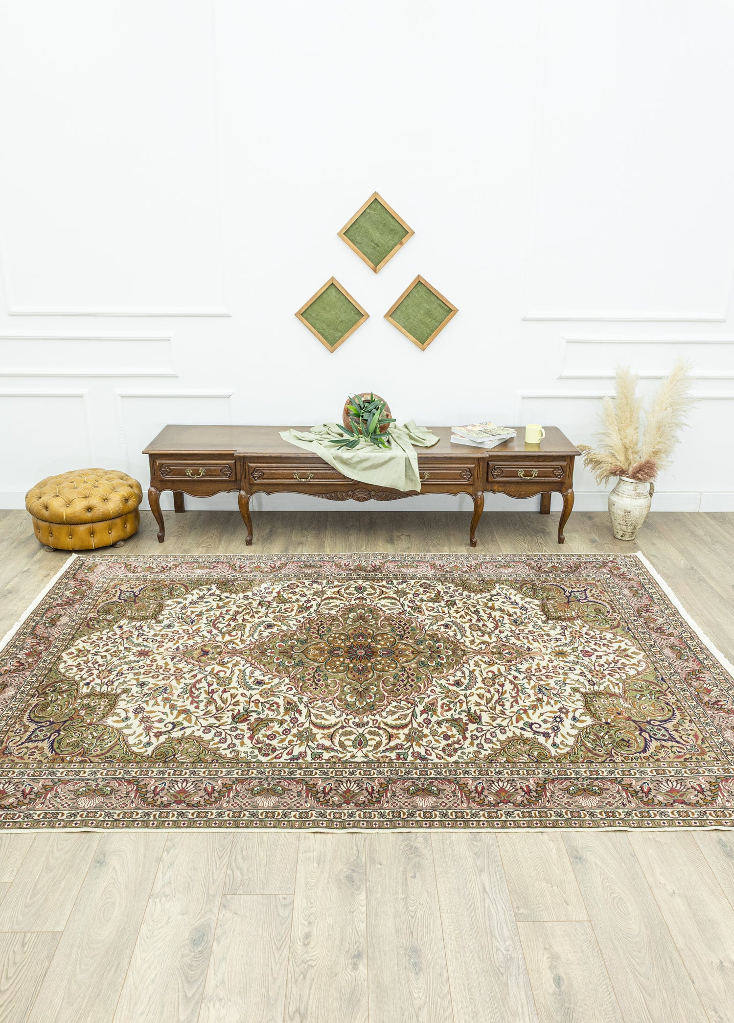 Benice Madalyon Tasarımlı Bünyan Halı 200x295 cm