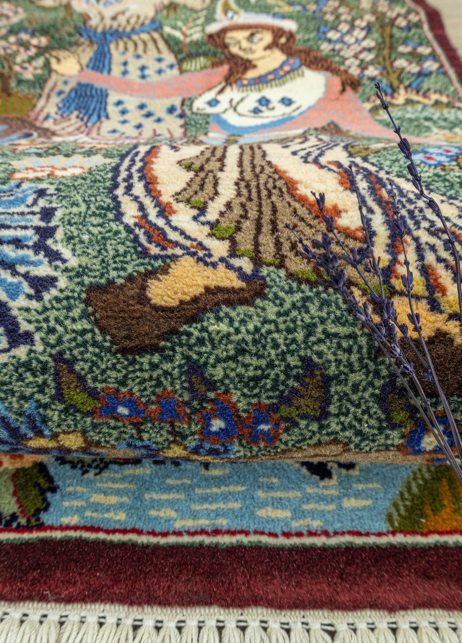 Hezaren Figürlü El Dokuma Halı 122x200 cm