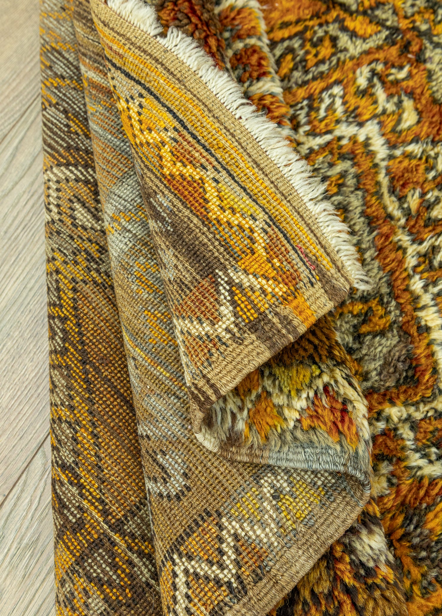 Berter Geometrik Tasarımlı Tülü Halı 108x169 cm