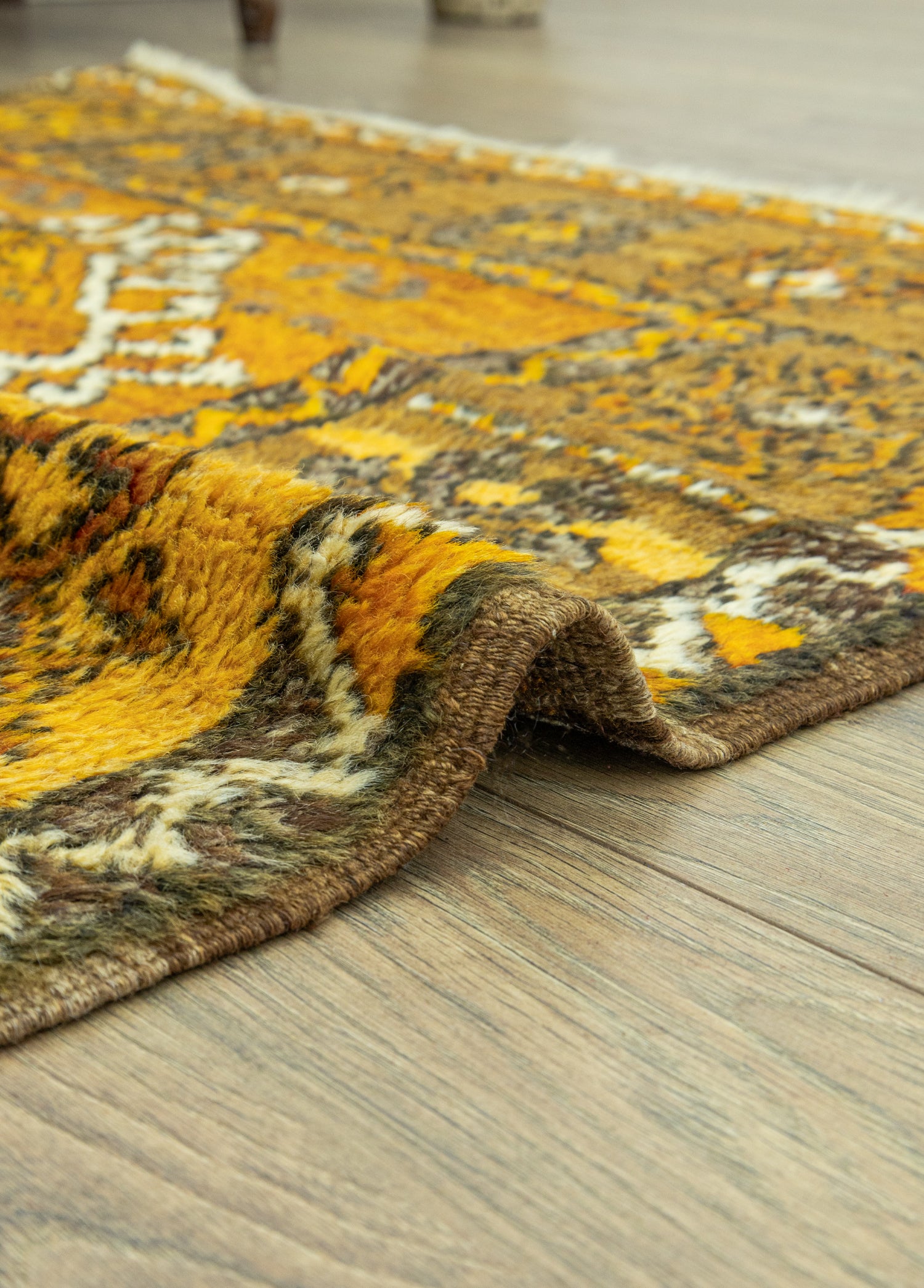 Berter Geometrik Tasarımlı Tülü Halı 108x169 cm