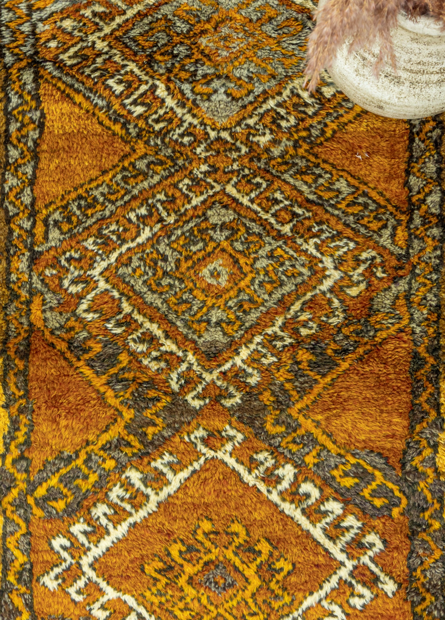 Berter Geometrik Tasarımlı Tülü Halı 108x169 cm