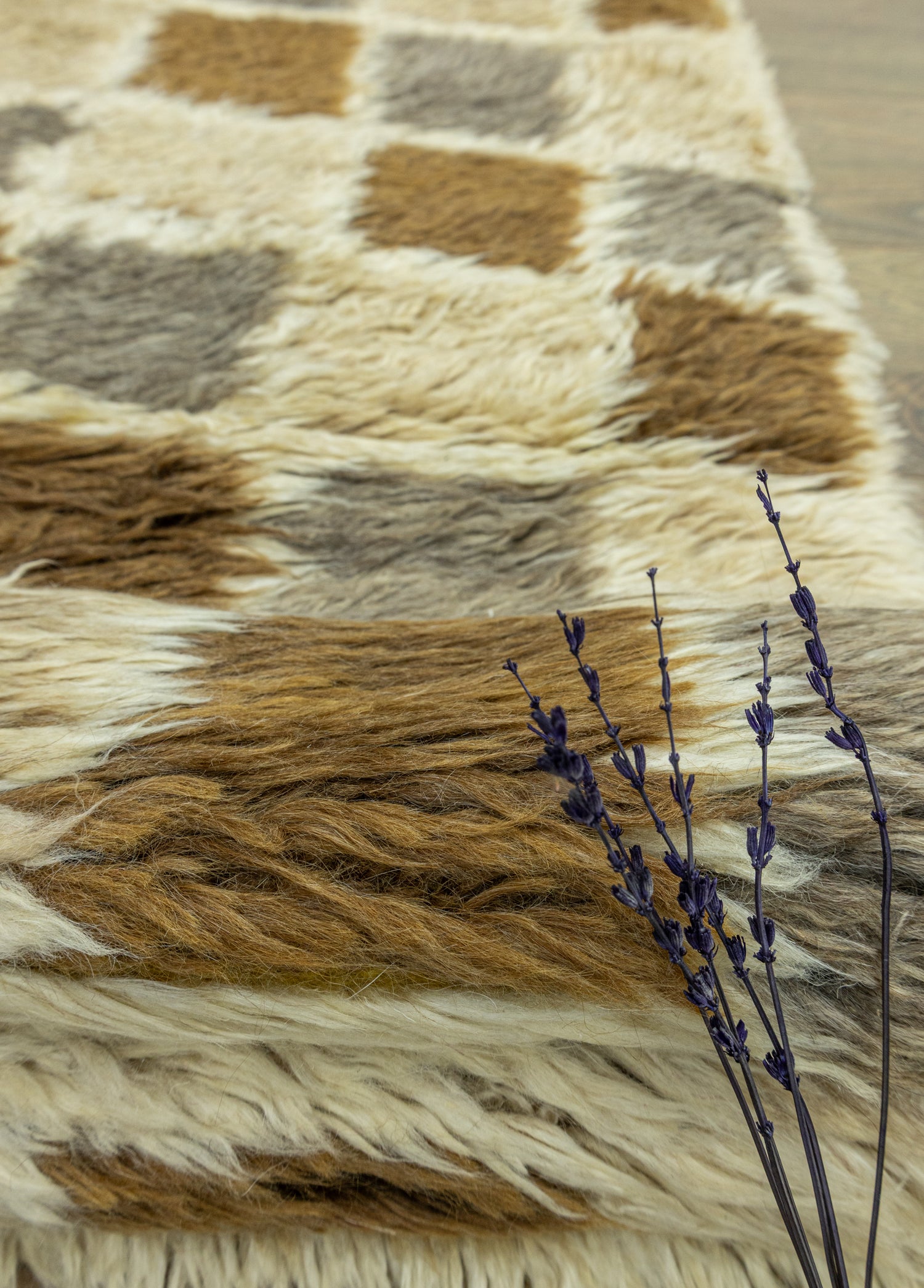 Florin Geometrik Tasarımlı Tülü Halı 116x190 cm