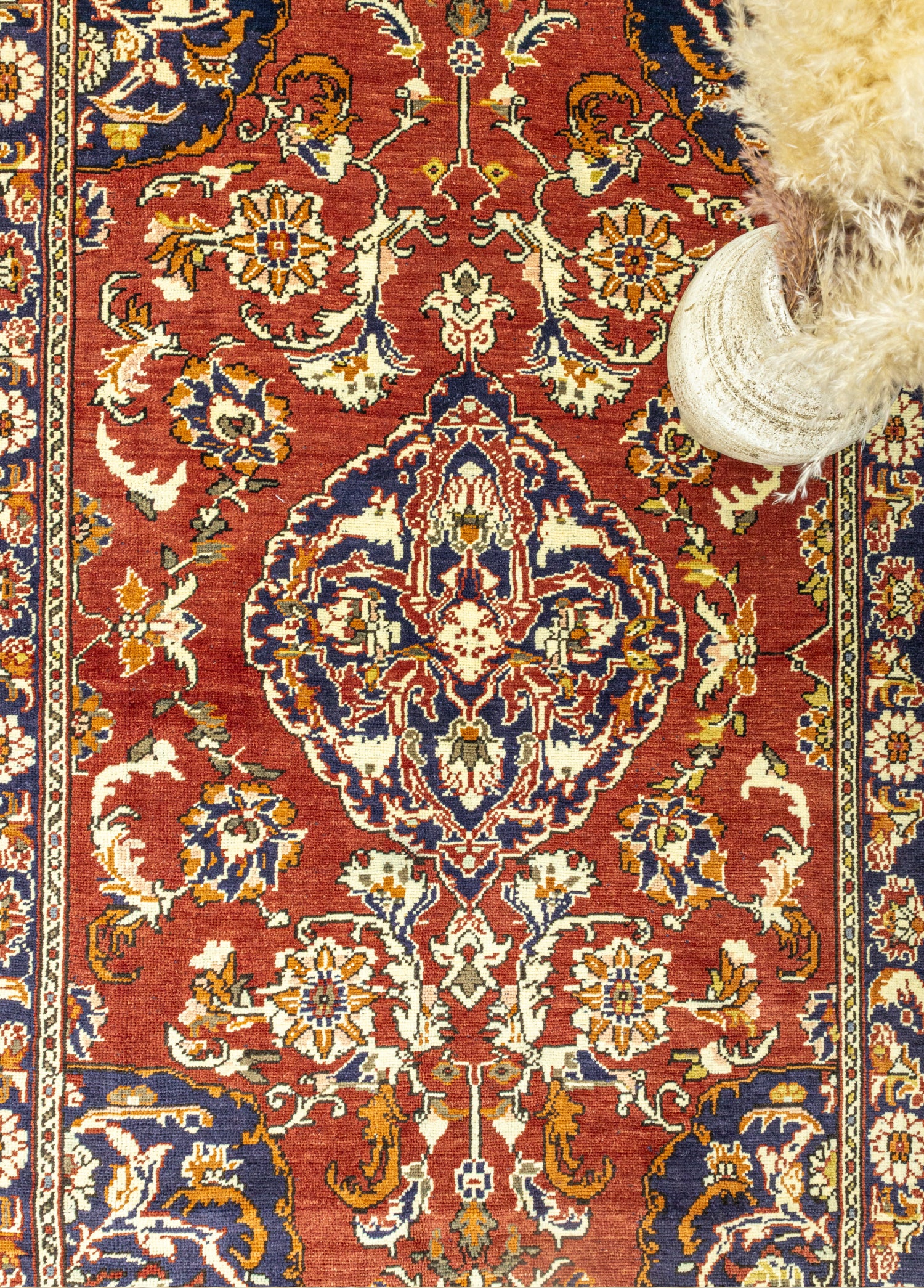 Kazvin Floral Desenli Yün Halı 143x250 cm