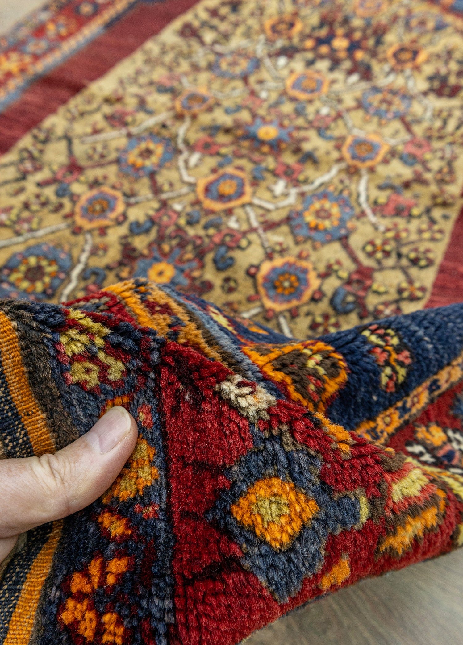Sivas, Traditional Hand-Woven Antique Carpet 113x148 cm – Soho Antiq
