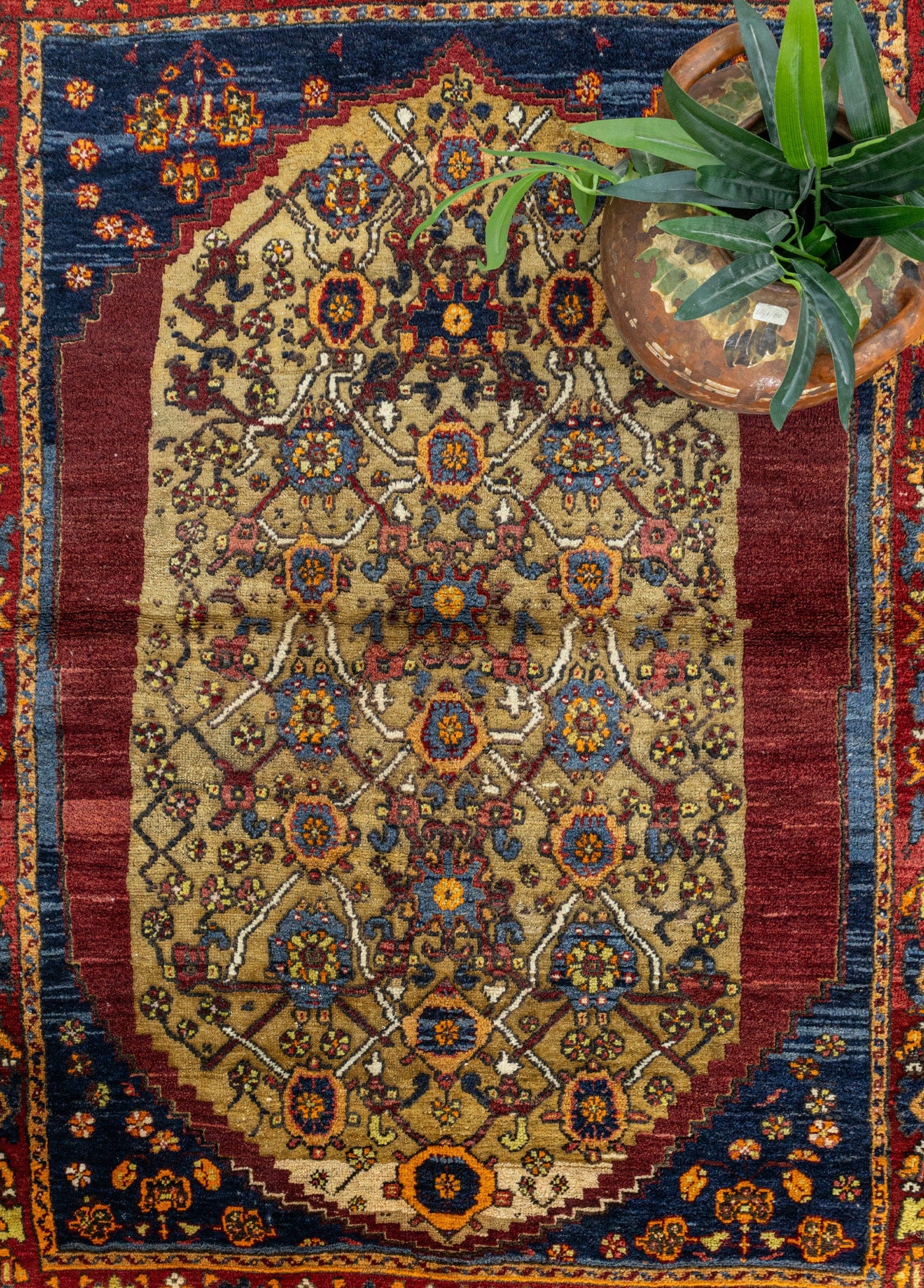 Sivas, Traditional Hand-Woven Antique Carpet 113x148 cm – Soho Antiq