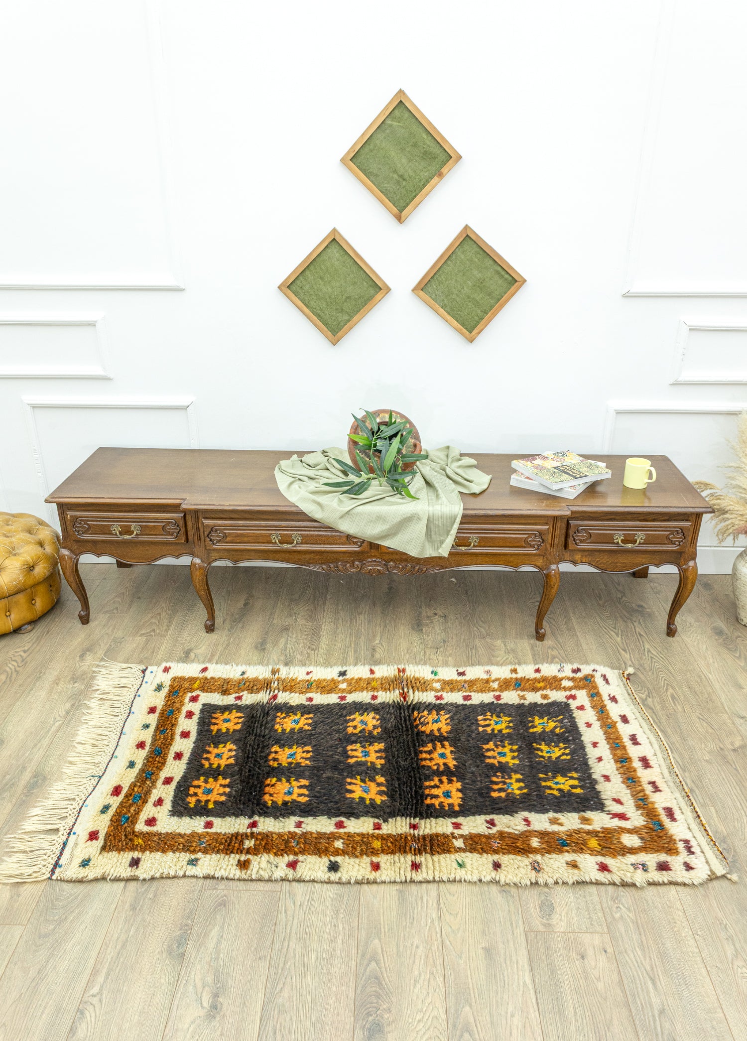 Neyt İlkel Desenli Tülü Halı 87x164 cm