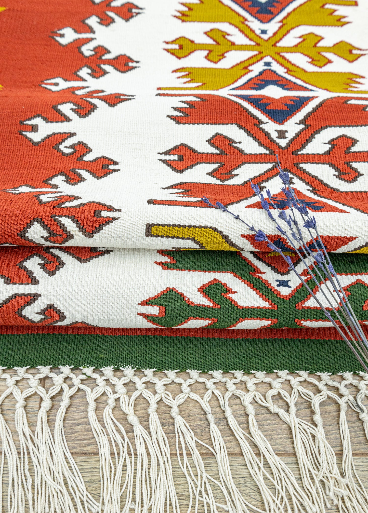 Halas El Dokuma İpek Kilim 169x236 cm