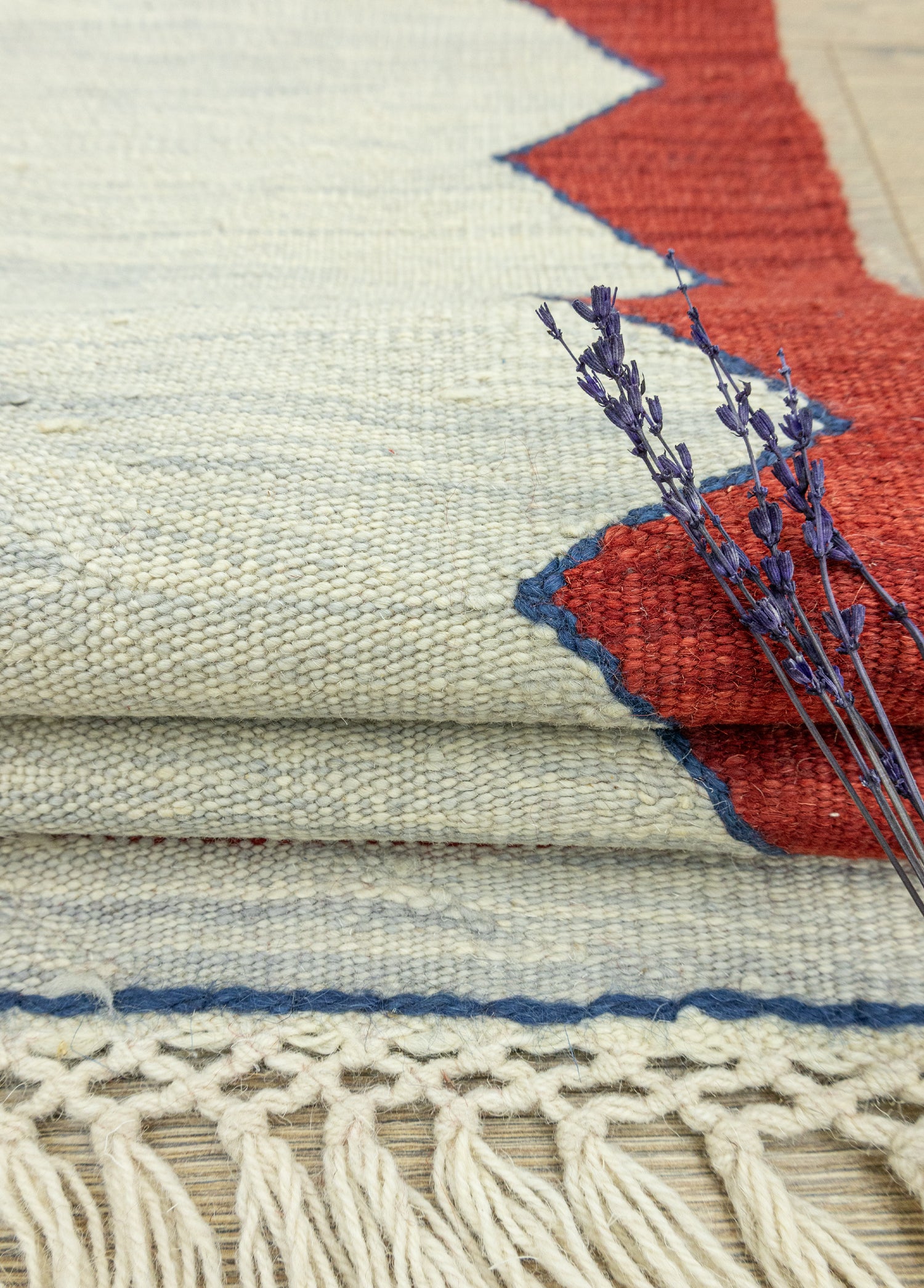 Tulya Hand-Woven Modern Kilim 148x199 cm