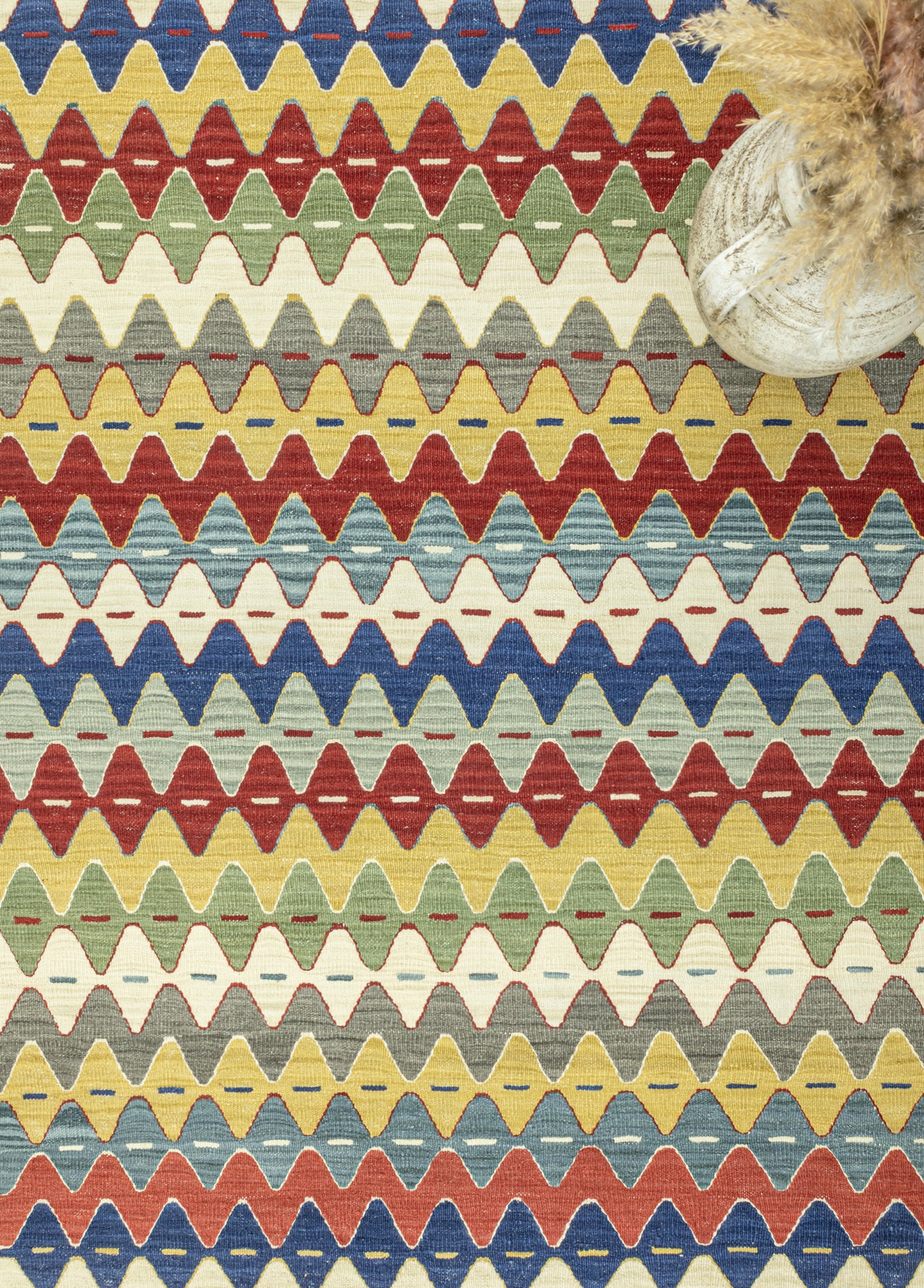 Armiya Modern Hand-Woven Wool Kilim 120x171 cm