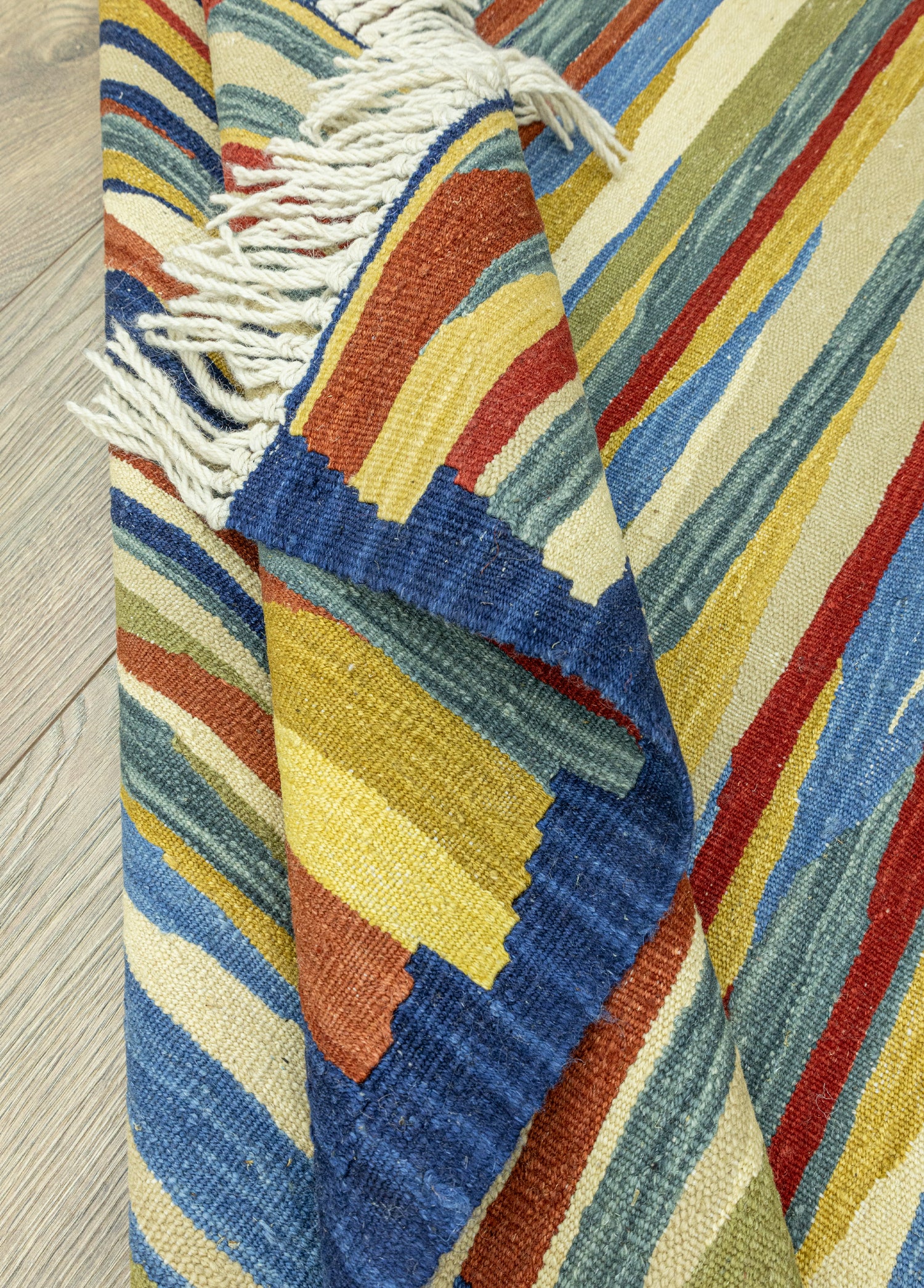 Sadun Abstract Design Wool Kilim 115x167 cm