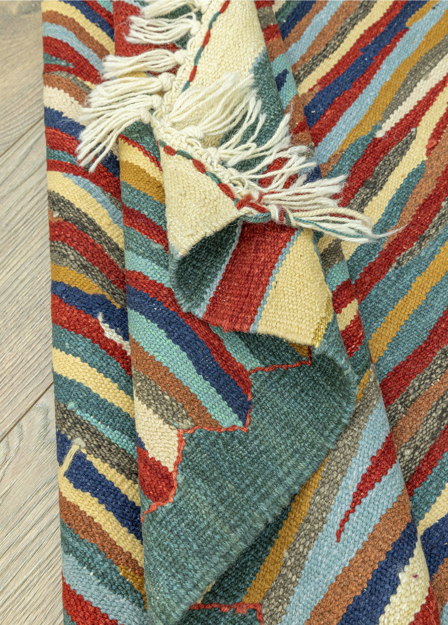 Girelli Soyut Desenli Yün Kilim 116x180 cm