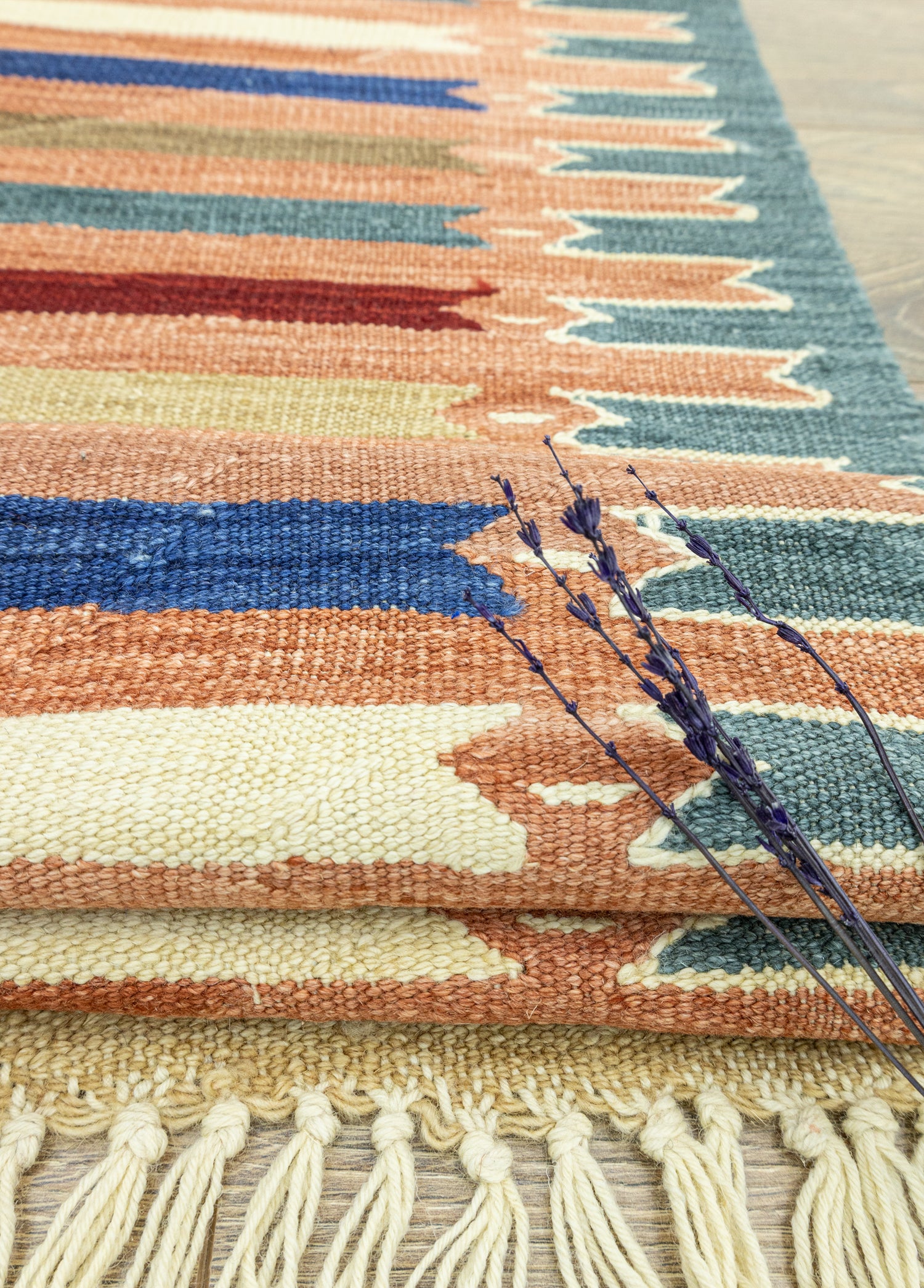 Efes Dekoratif Çubuklu Kilim 111x172 cm
