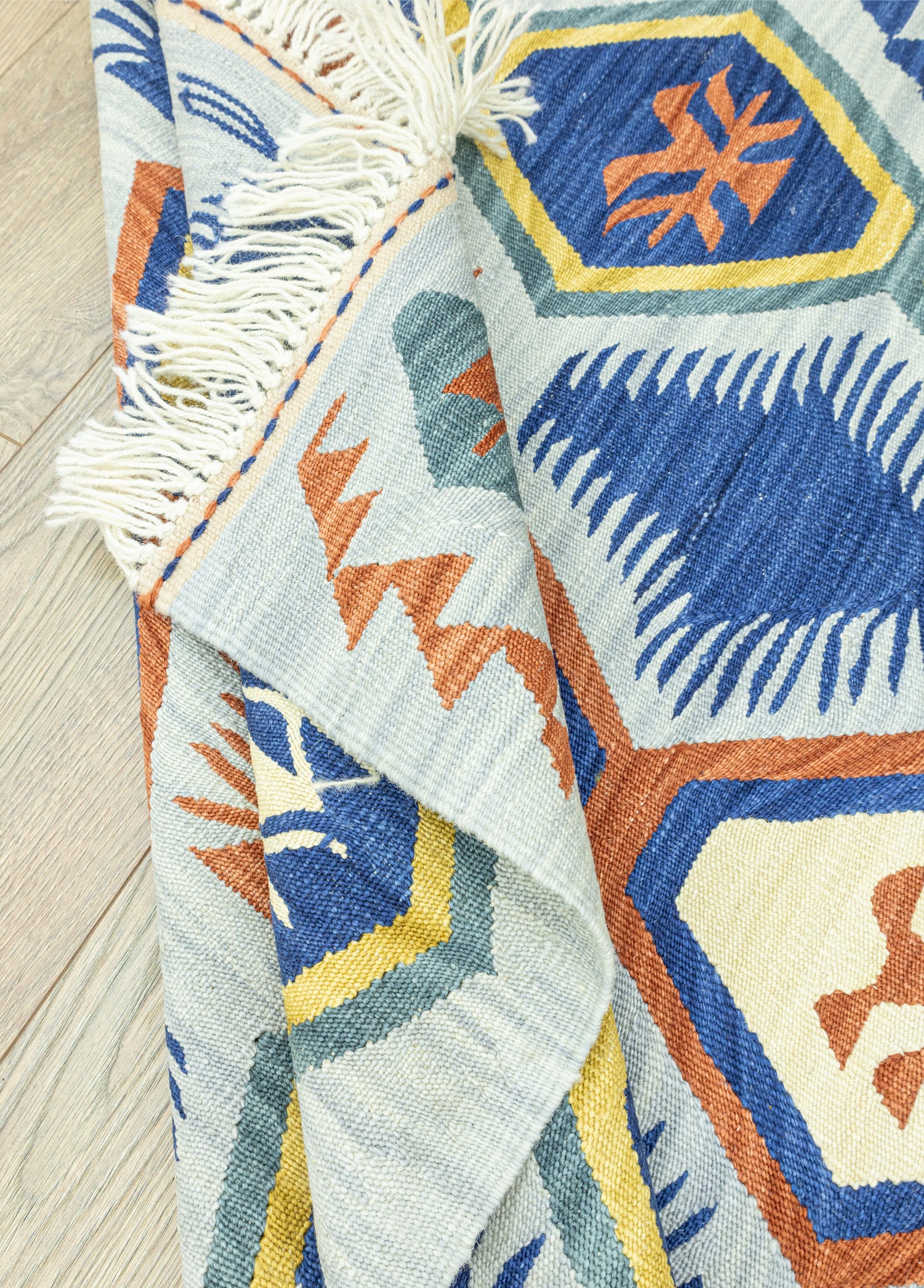 Miraz Geometrik Tasarımlı Yün Kilim 113x172 cm