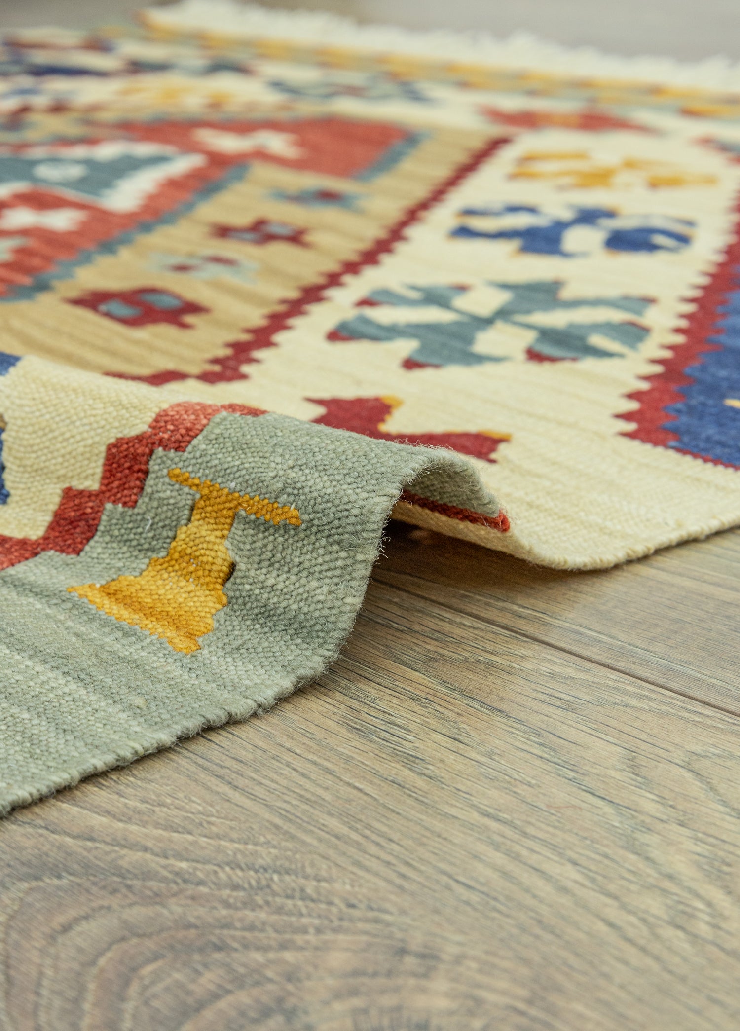 Itır Renkli El Dokuma Kilim 113x167 cm