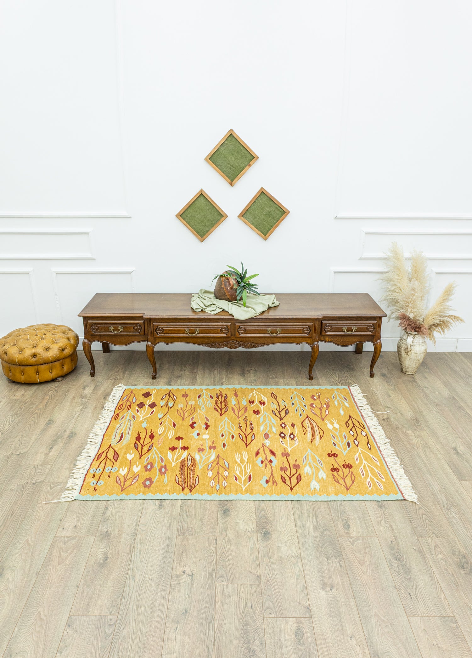 Tiva Çiçekli El Dokuma Kilim 124x171 cm