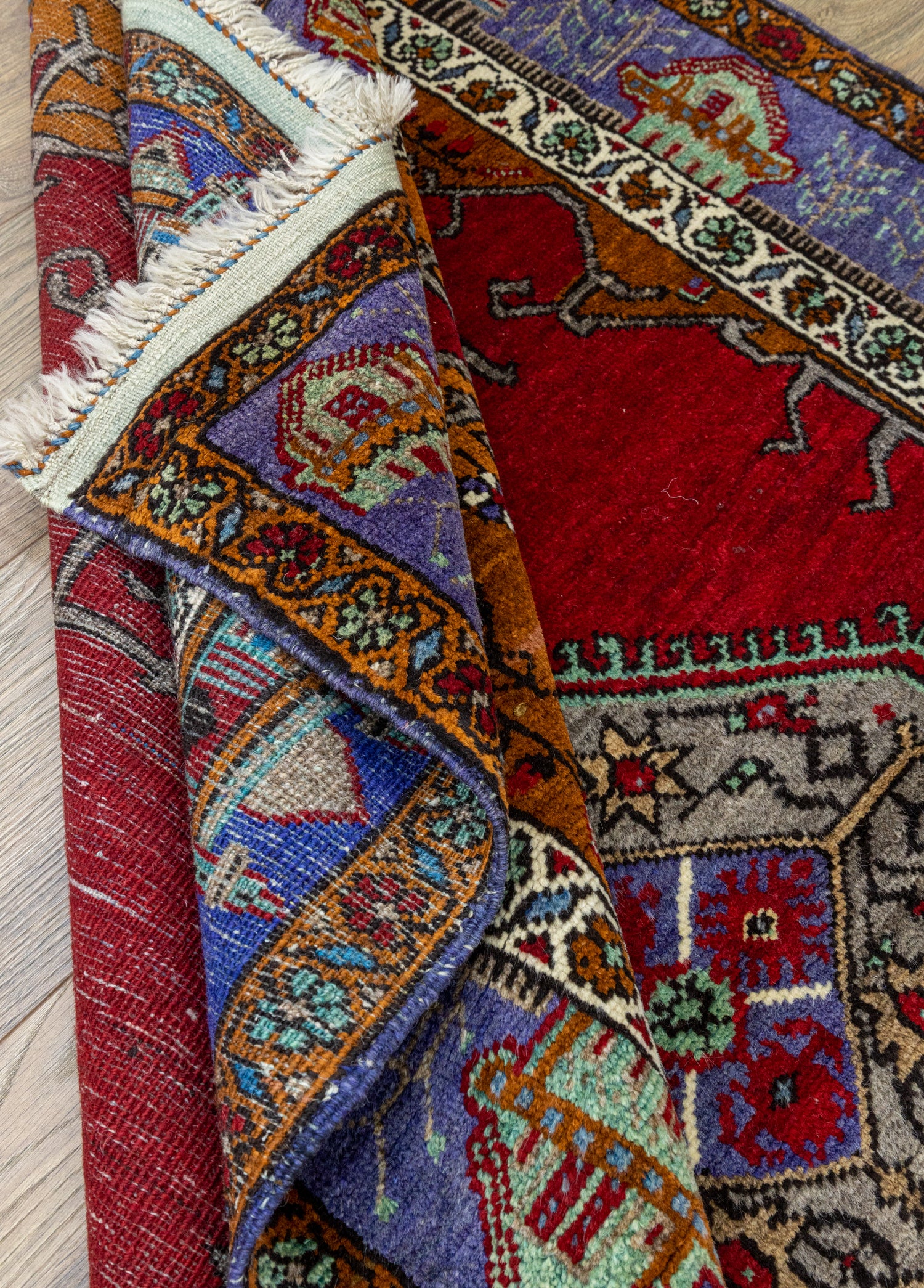 Lavira Rustik Desenli El Dokuma Yün Köy Halı 130x185 cm