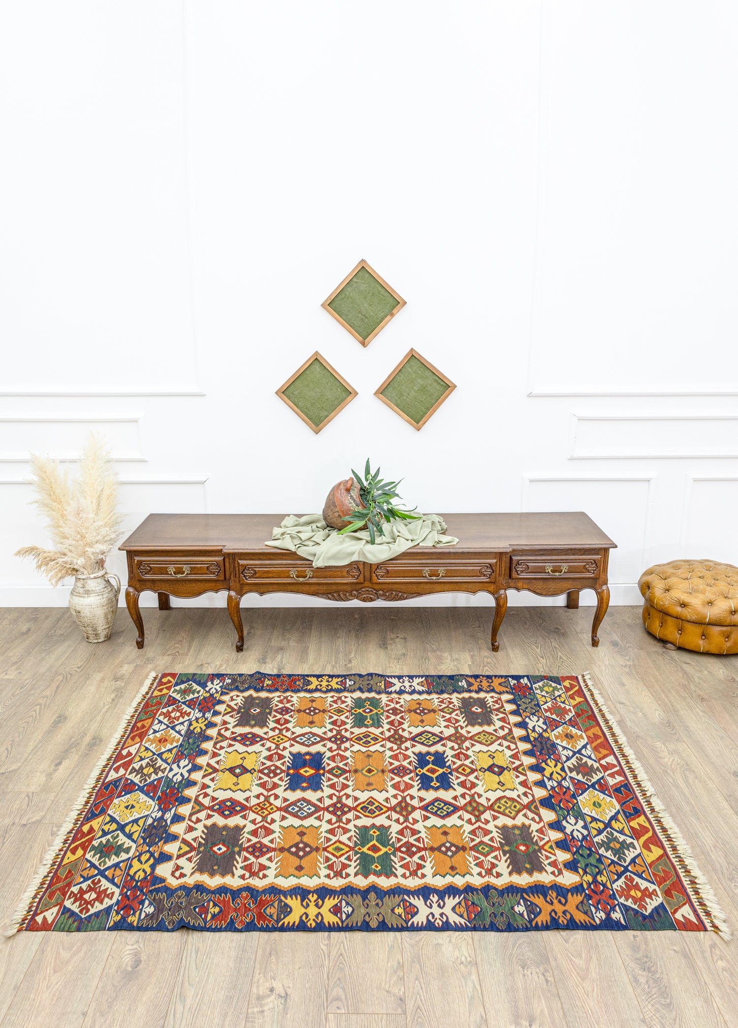 Rhea Hotamış El Dokuma Yün Kilim 140x187 cm