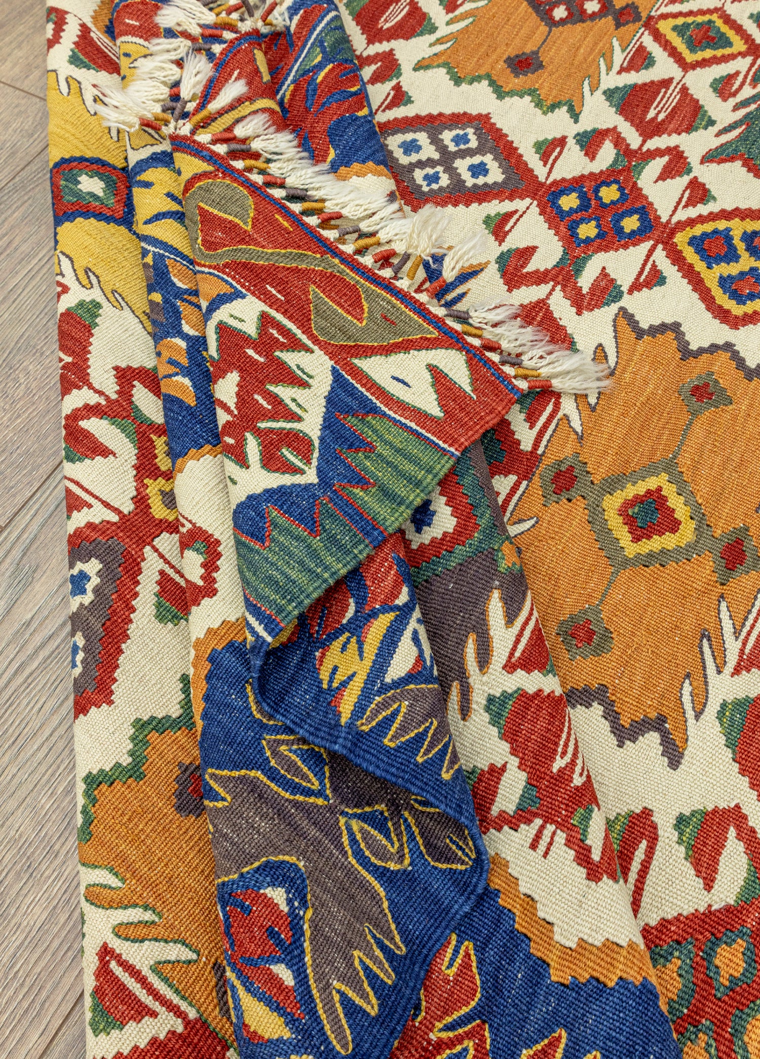 Rhea Hotamış El Dokuma Yün Kilim 140x187 cm