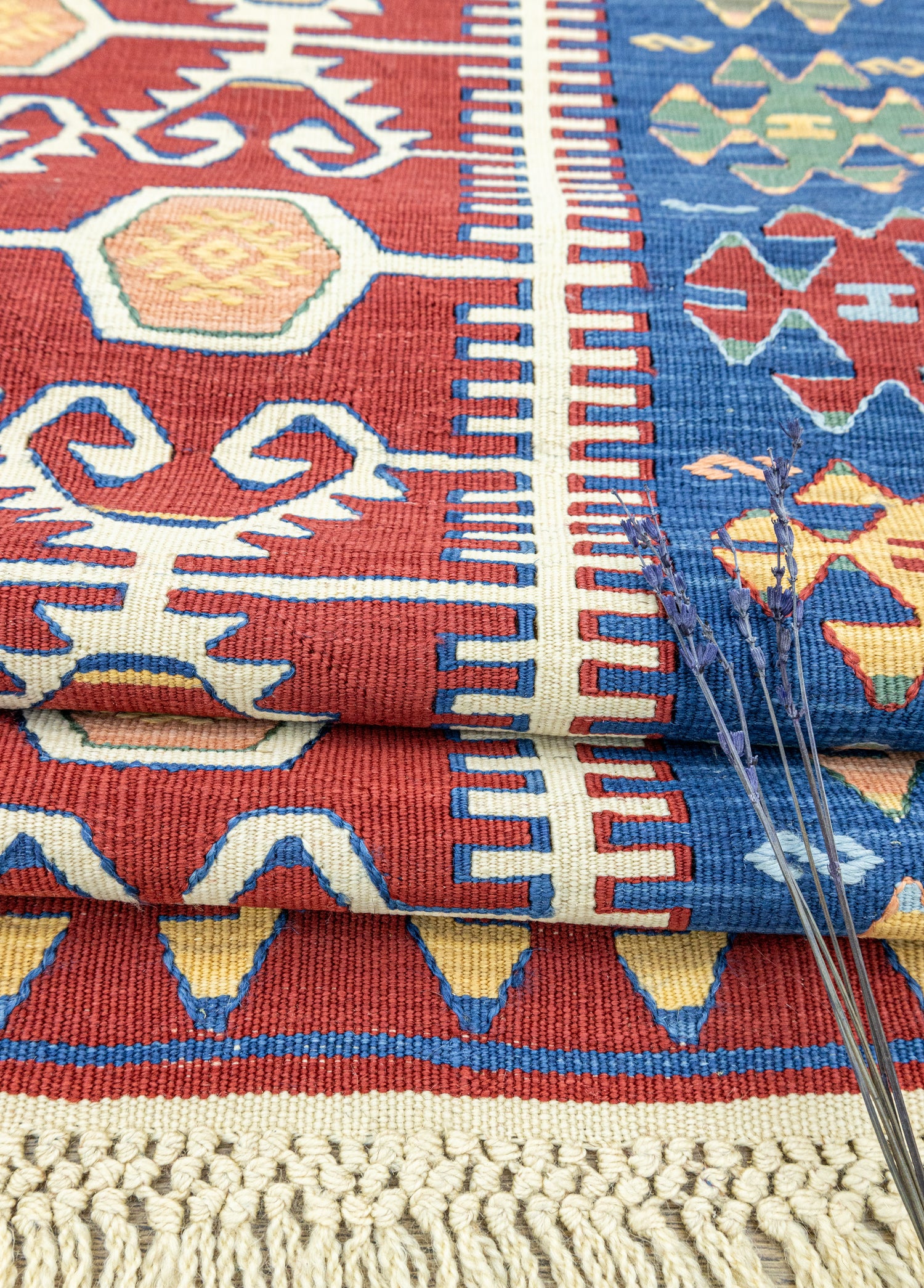 Ahil El Dokuma Kırmızı Yün Kilim 209x297 cm