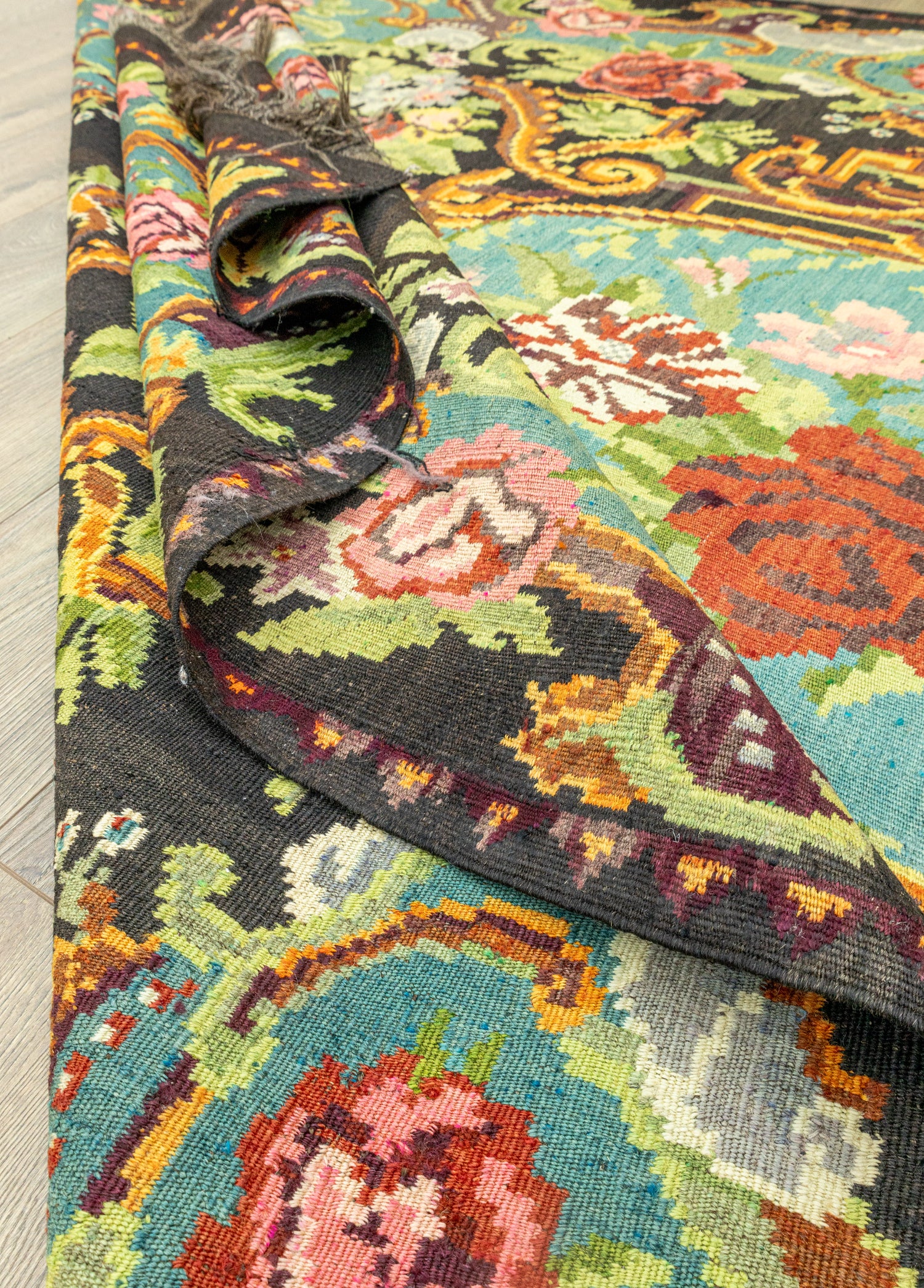 Gaia Floral El Dokuma Yün Kilim 191x310 cm