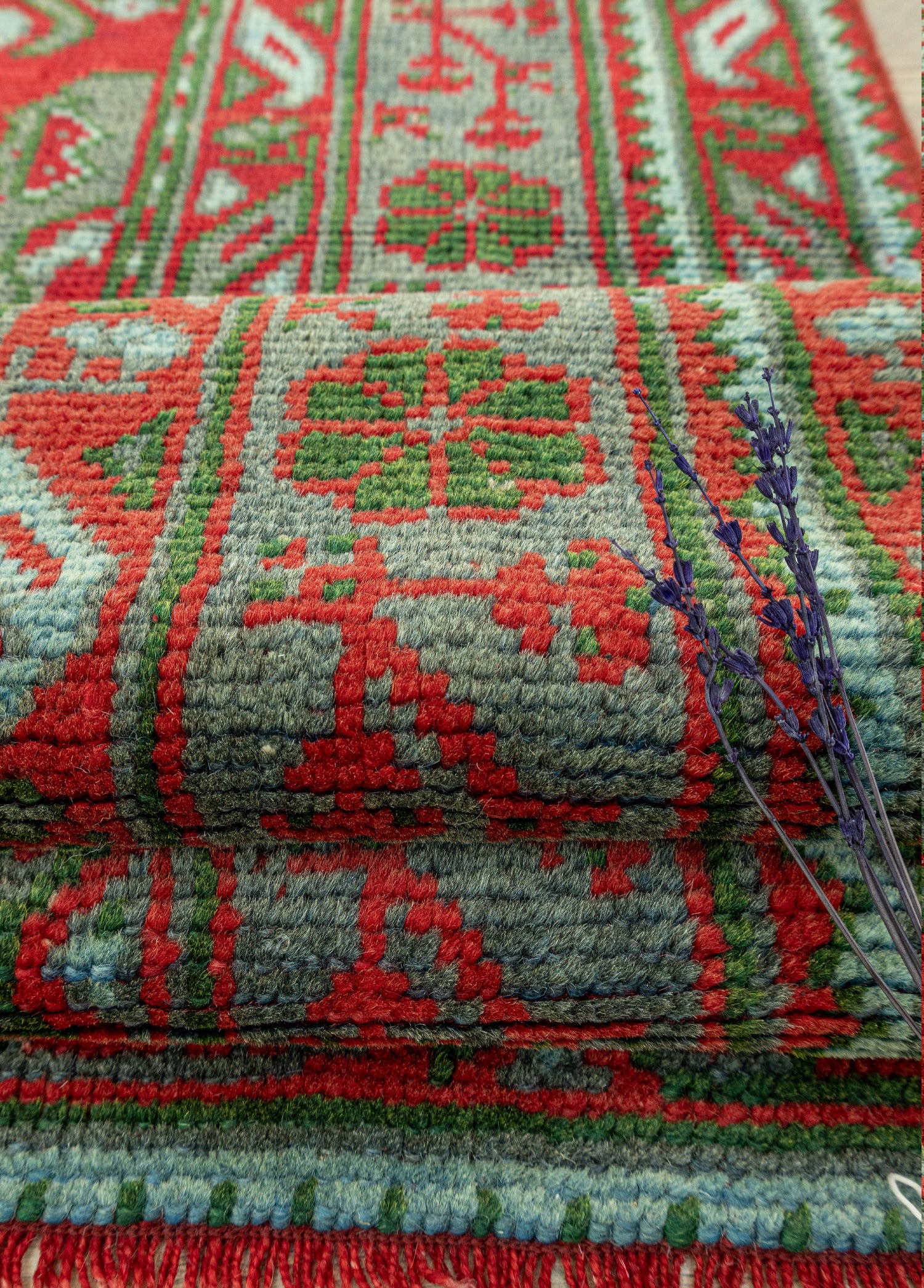 Sazoba El Dokuma Kırmızı Yün Halı 248x330 cm