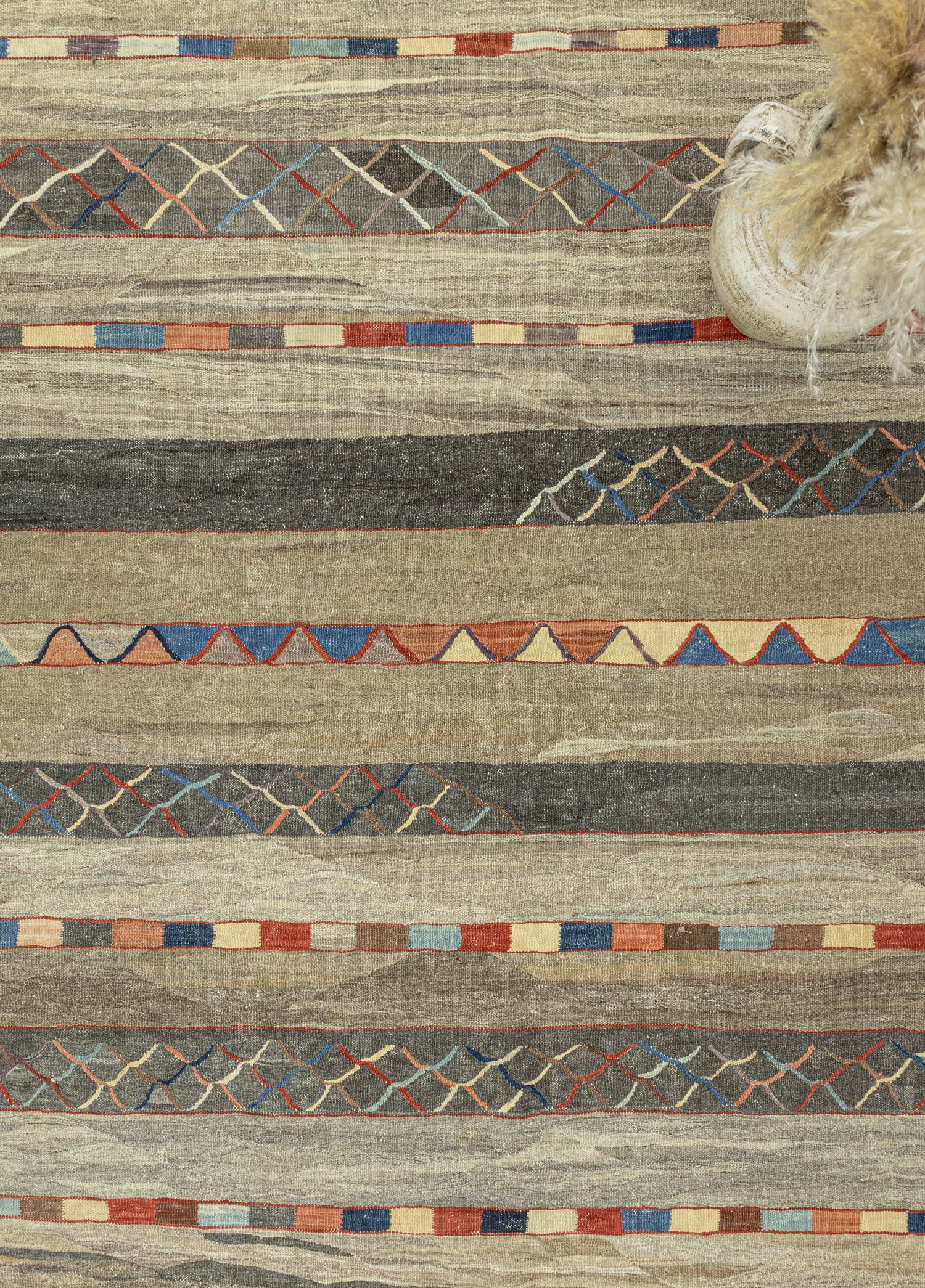 Almila Modern Tasarımlı Kilim 175x236 cm