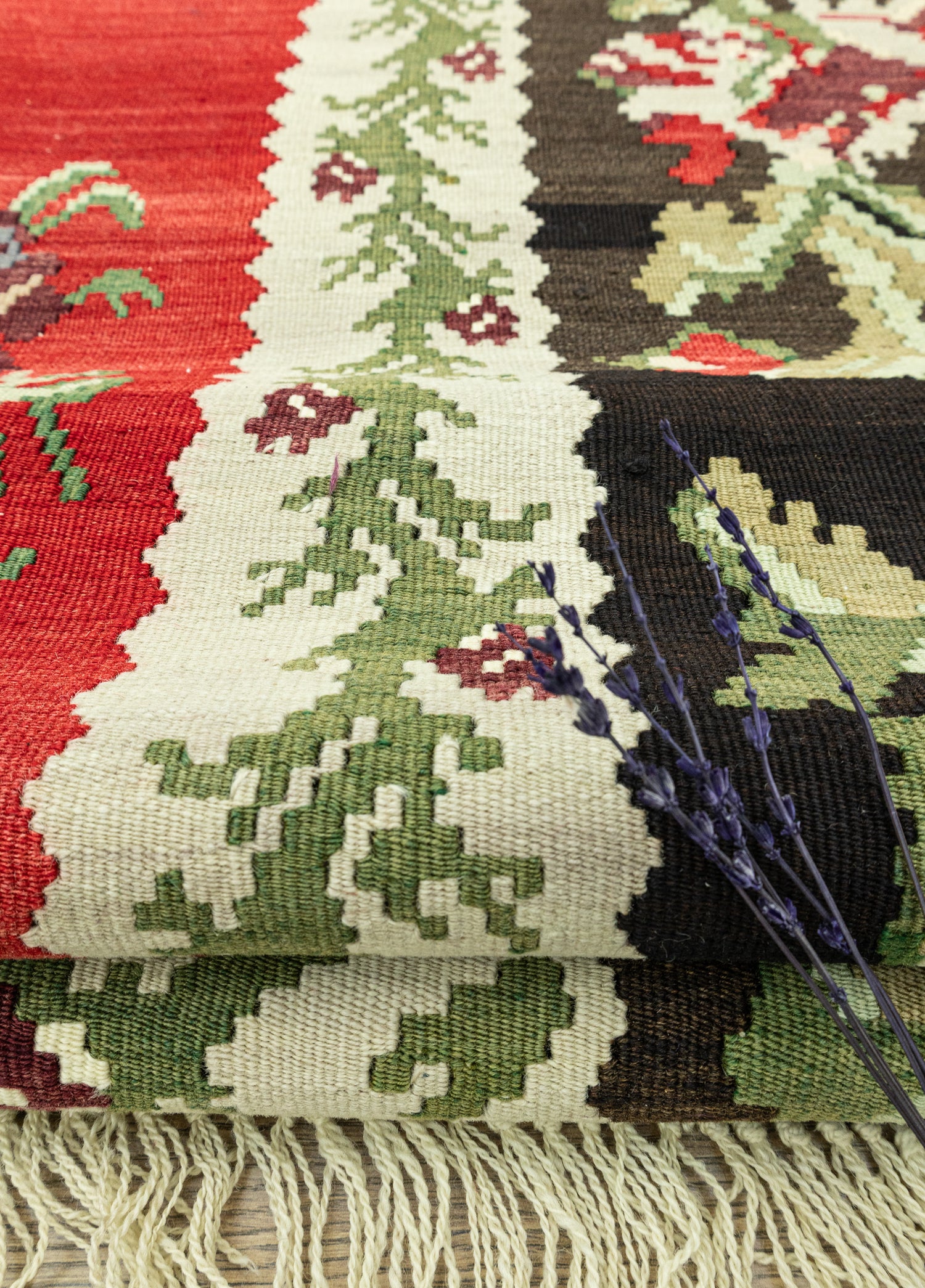 Zafir Dekoratif El Dokuma Karabağ Kilim 270x348 cm