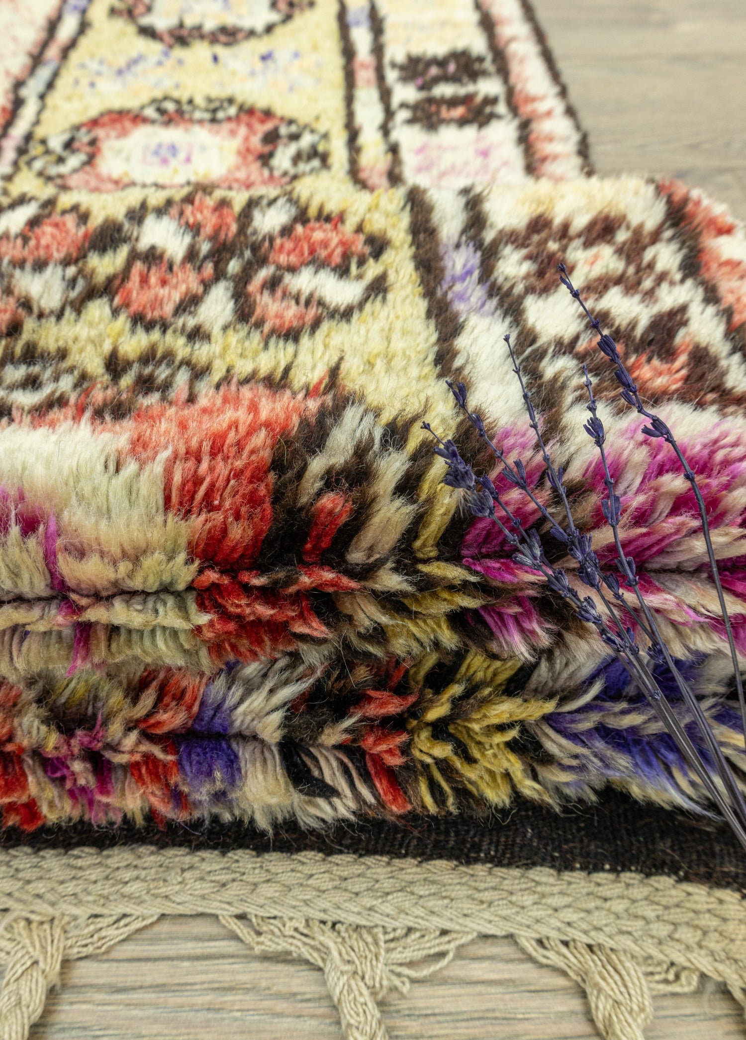 Laden Rustik Tasarımlı Tülü Halı 159x207