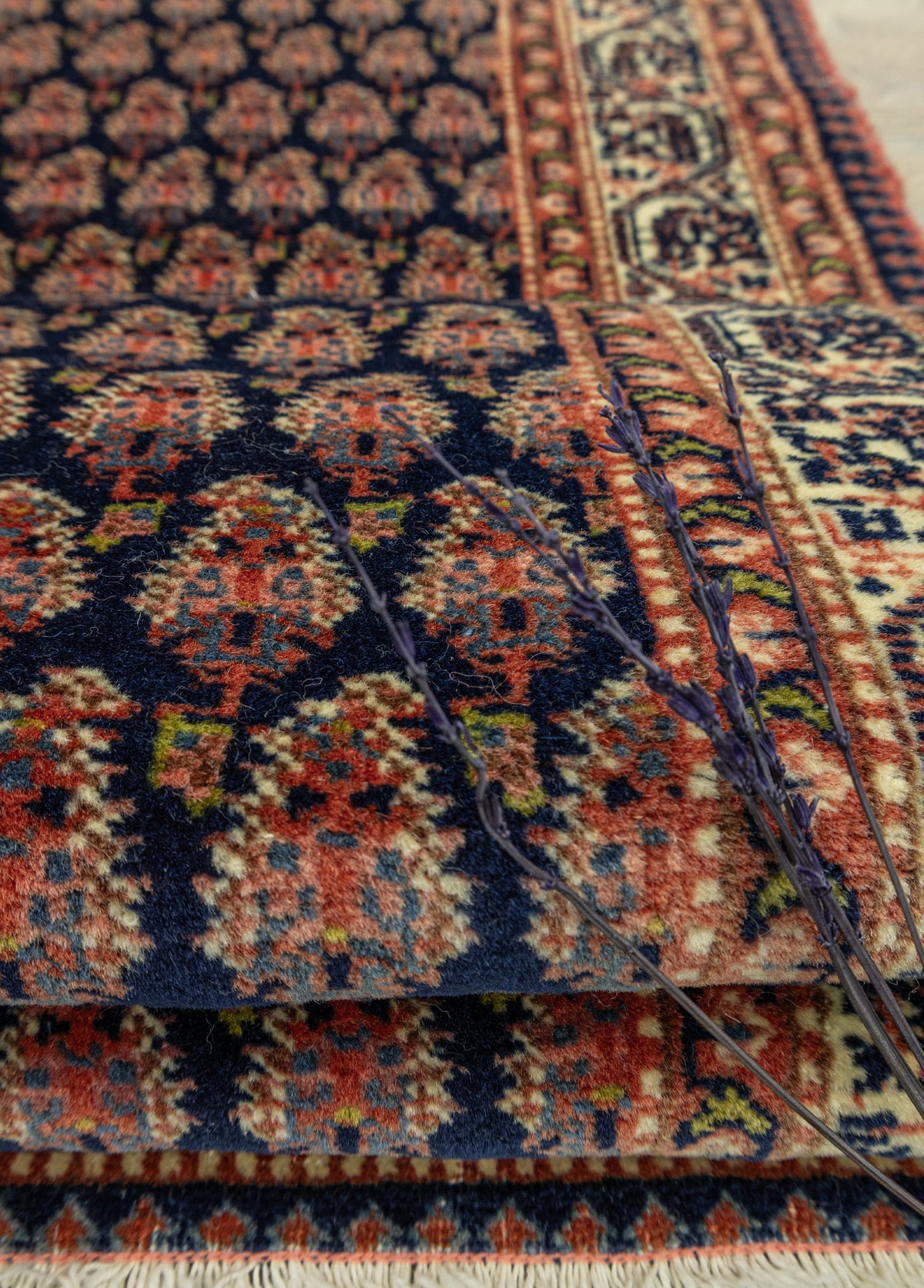 Ahlat Dekoratif İran Halısı 141x192 cm