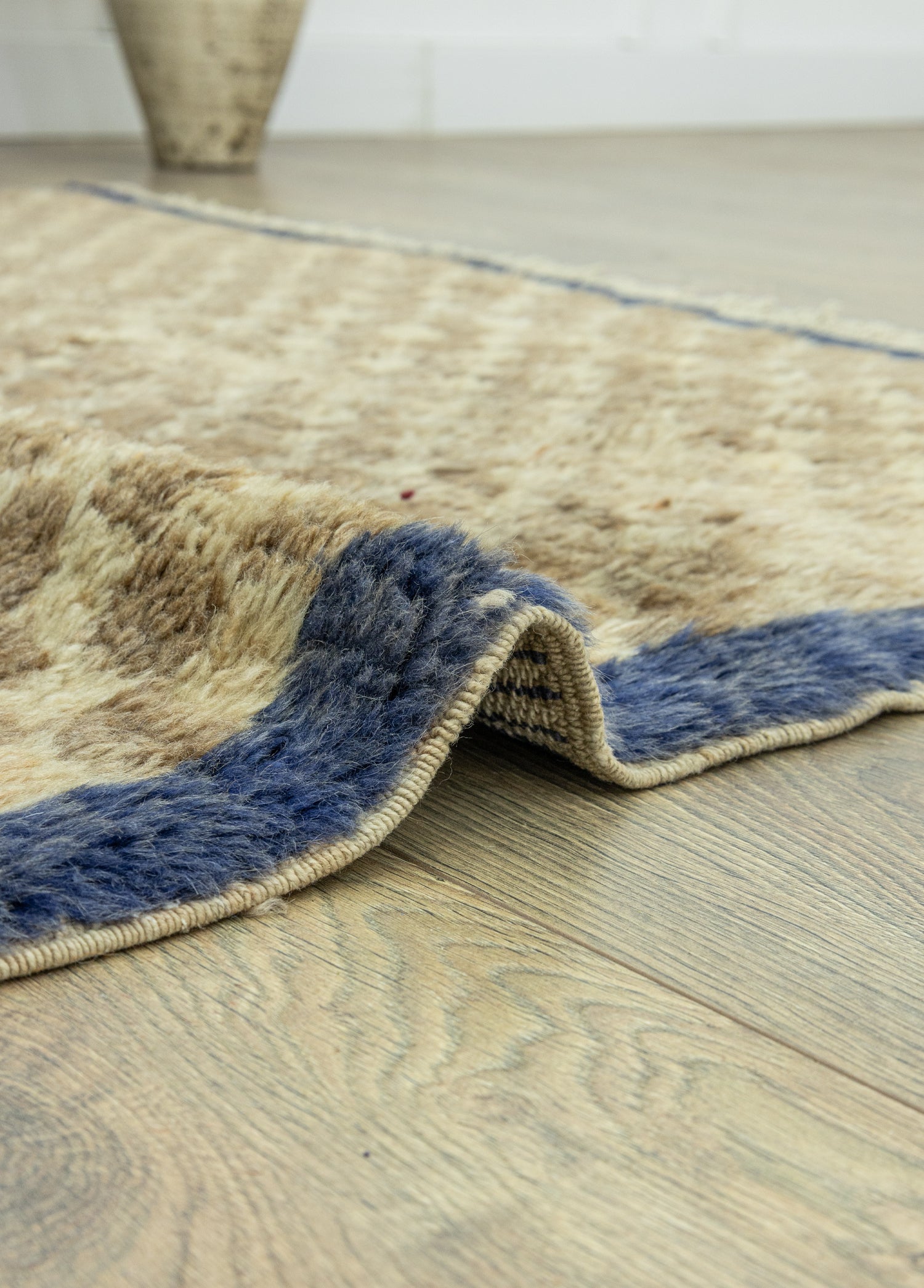 Gizel Dama Desenli Tülü Halı 136x227 cm