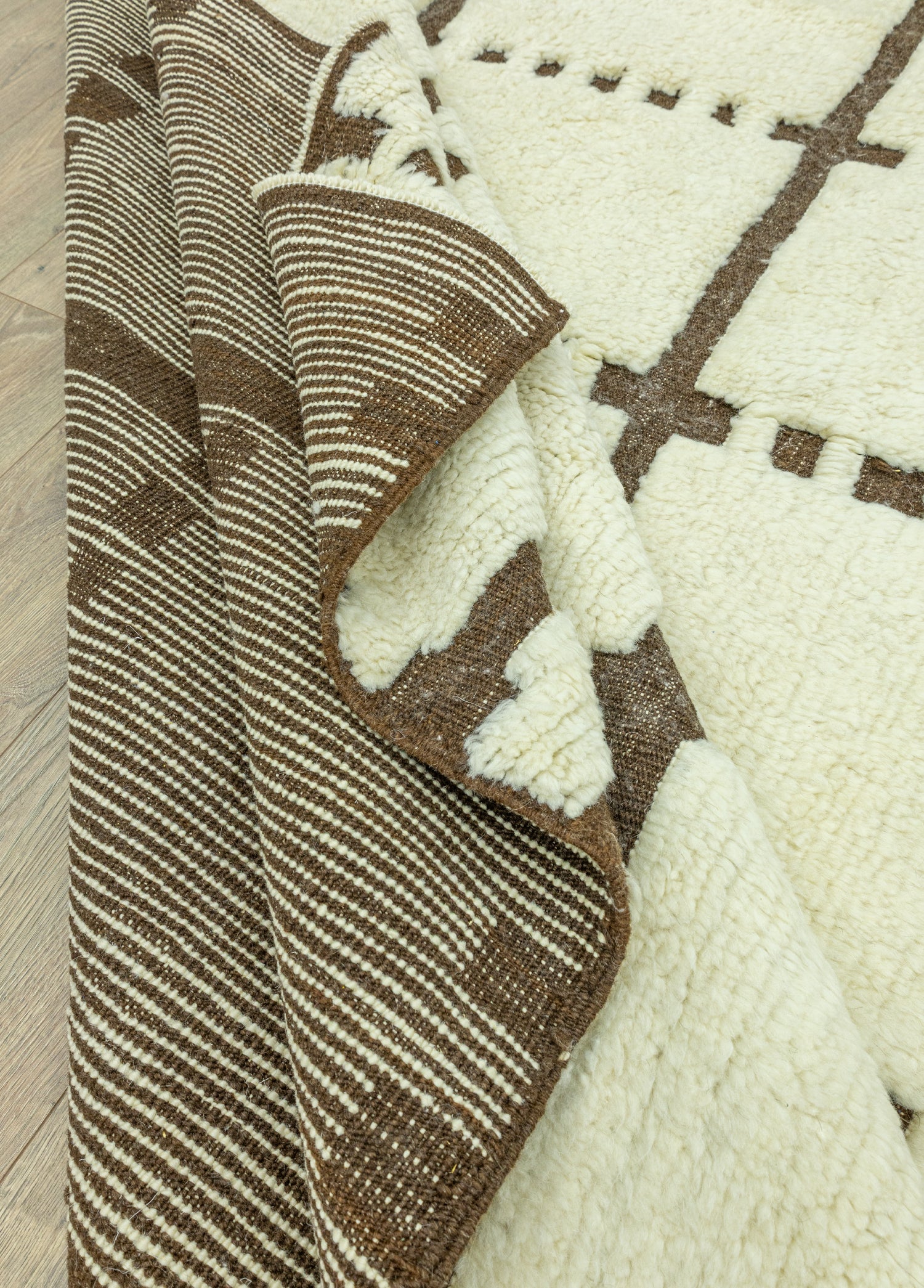 Sistan Modern El Dokuma Halı 260x307 cm