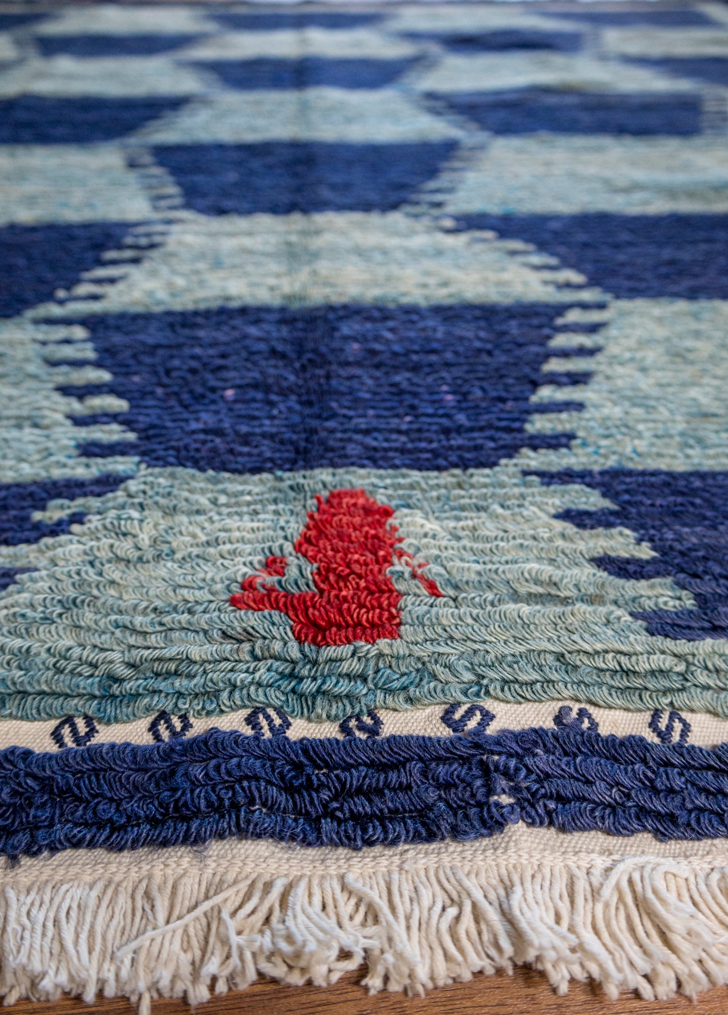 Bluesy Vintage Rustic Patterned Carpet 172x175 cm